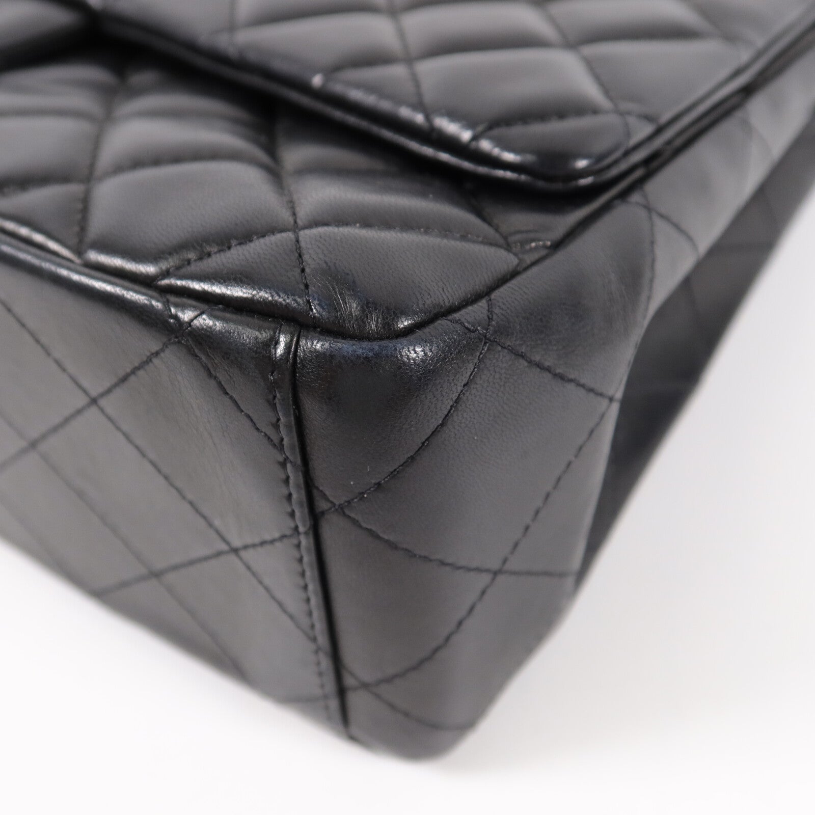 CHANEL 羊皮皮革Maxi Classic鏈帶肩背袋