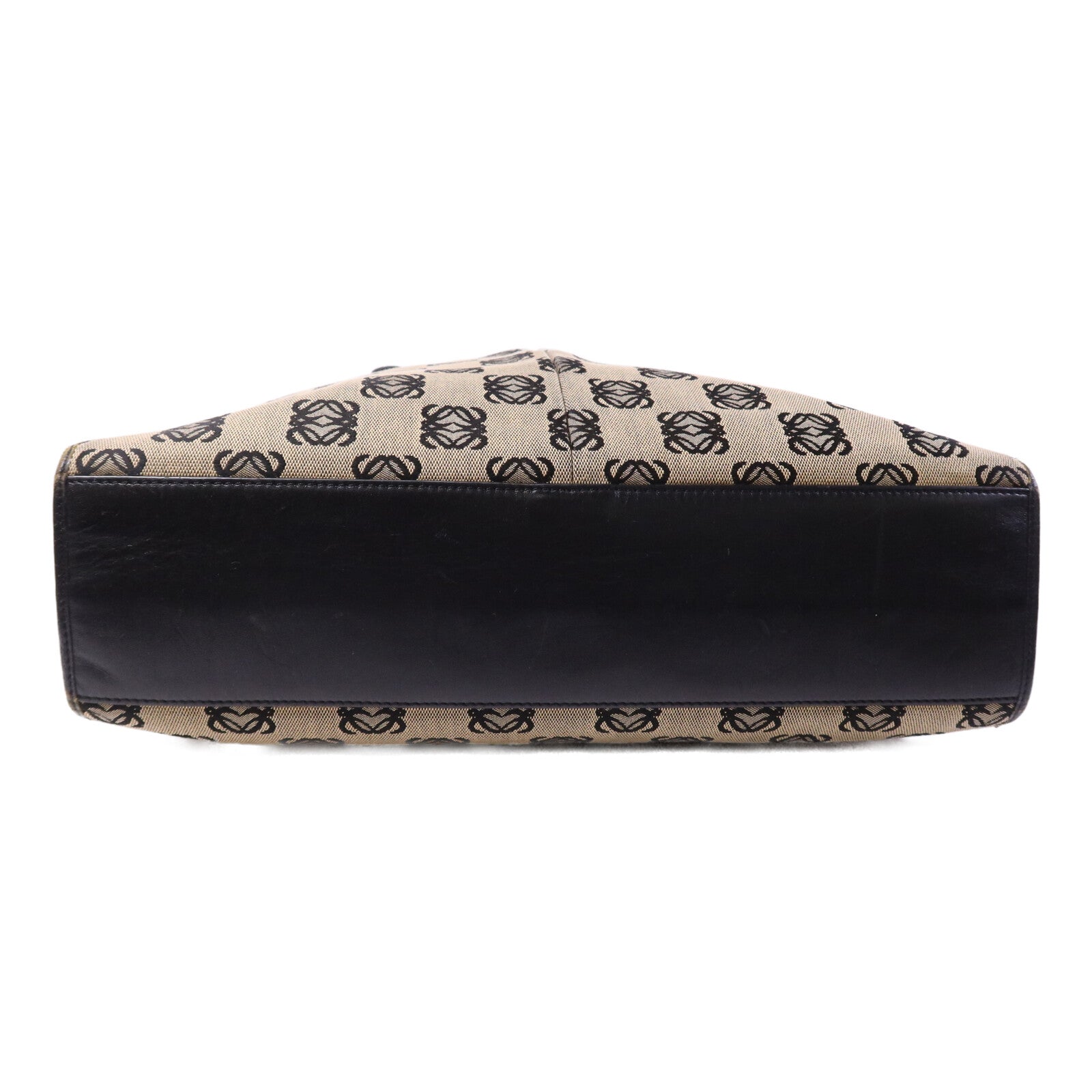 LOEWE 帆布Hand Bag銀扣手挽袋