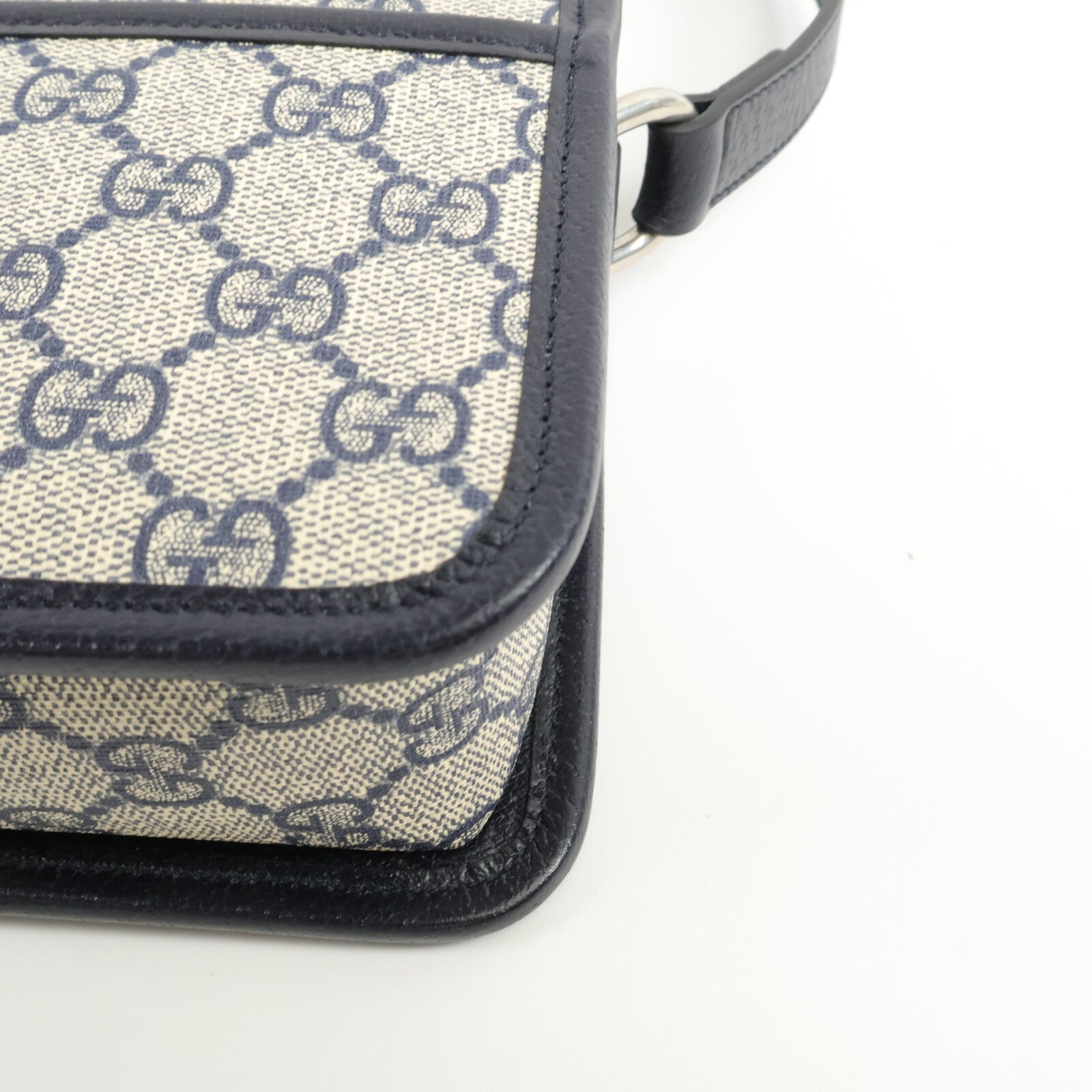 GUCCI 塗層帆布Interlocking G Shoulder Bag肩背袋