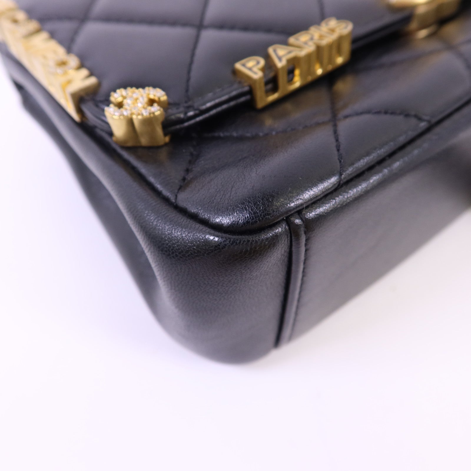 CHANEL 羊皮皮革Matelasse Mini Flap金扣鏈帶肩背袋