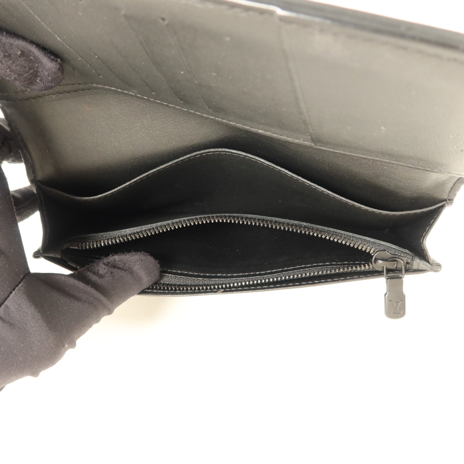 LOUIS VUITTON 牛皮皮革Portefeuille Brazza長錢包