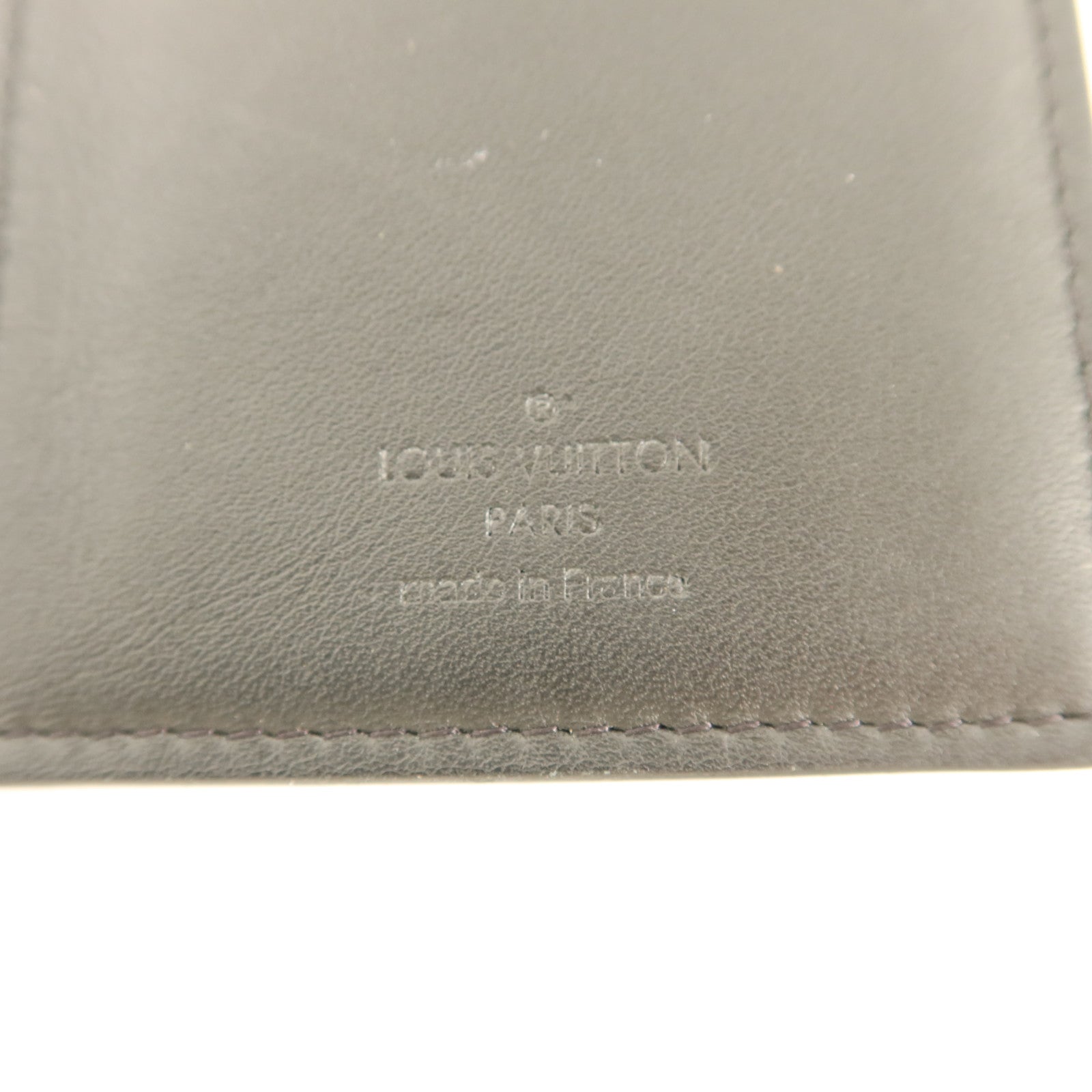 LOUIS VUITTON 牛皮皮革Portefeuille Brazza長錢包