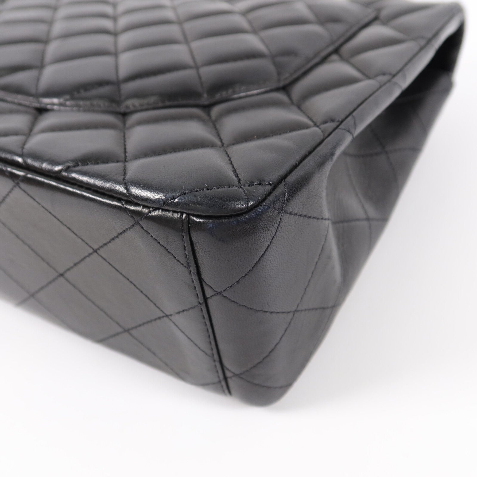 CHANEL 羊皮皮革Maxi Classic鏈帶肩背袋