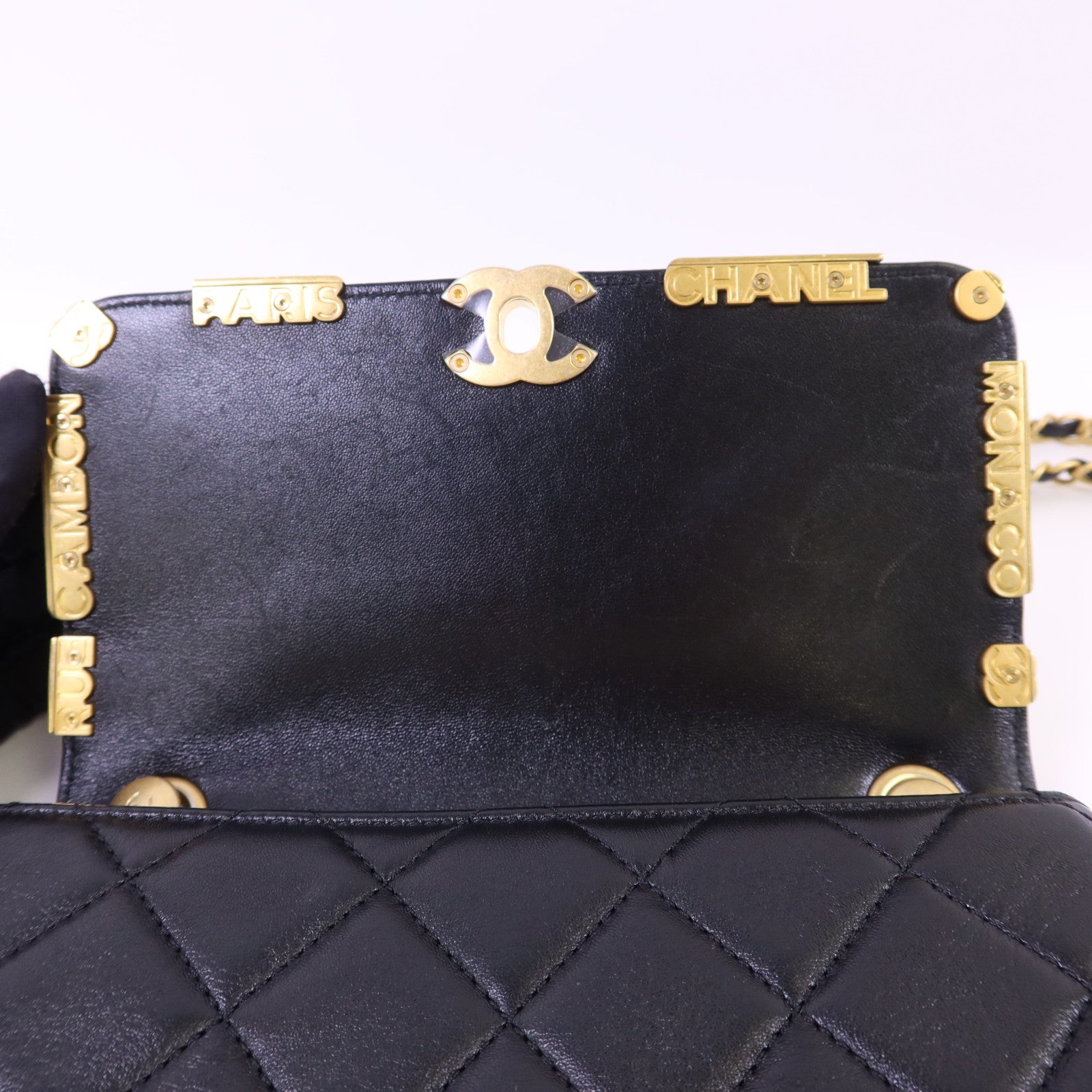 CHANEL 羊皮皮革Matelasse Mini Flap金扣鏈帶肩背袋