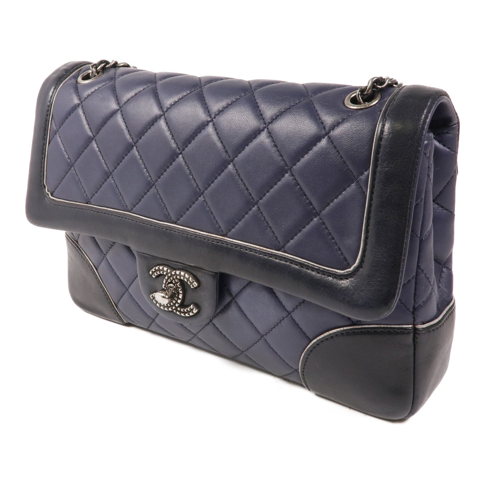 CHANEL 羊皮皮革Chain Shoulder銀扣鏈帶肩背袋