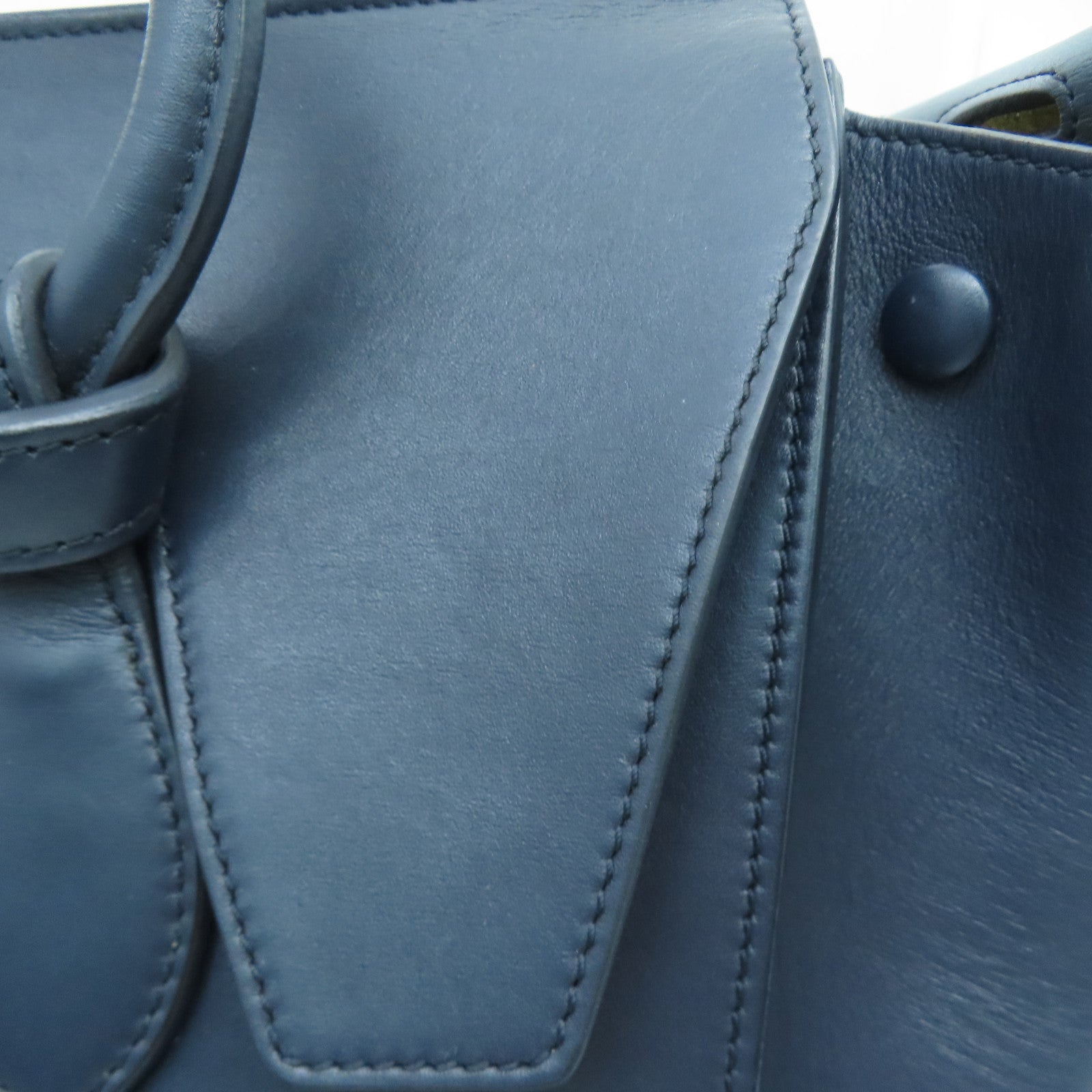 CELINE 牛皮皮革金扣肩背袋深藍色
