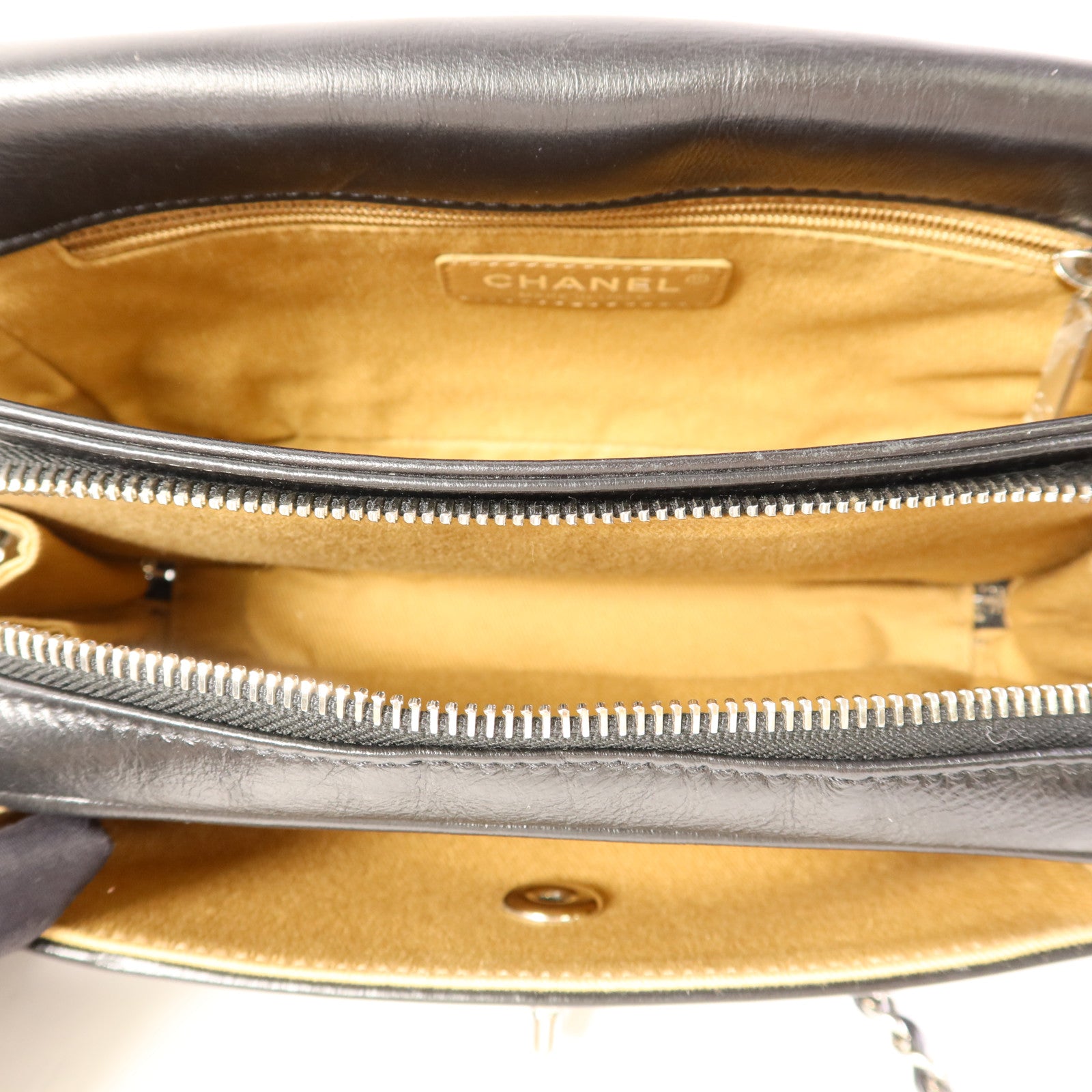 CHANEL 牛皮皮革Chain Shoulder Bag銀扣鏈帶肩背袋
