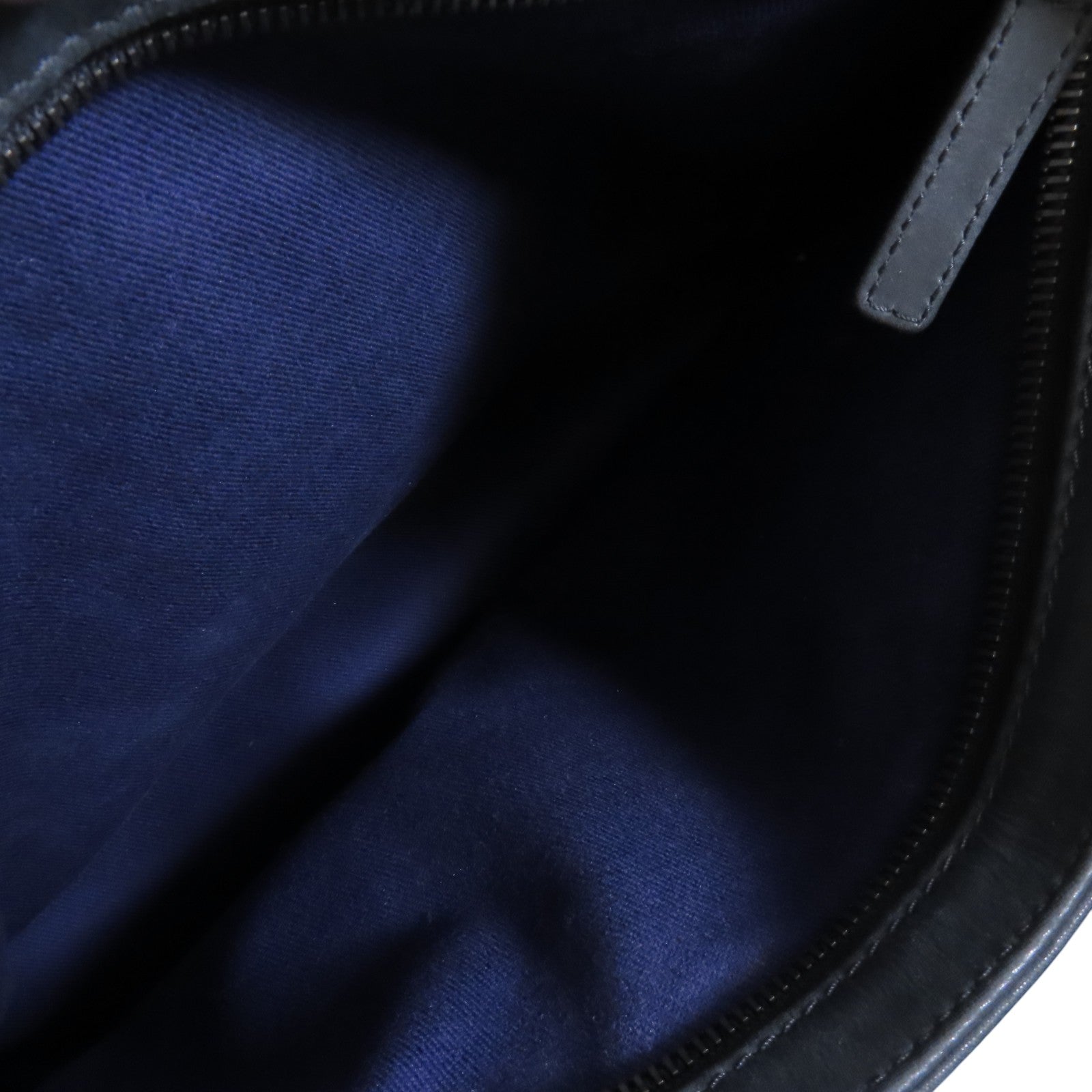 CHANEL 牛皮皮革Shoulder Bag銀扣鏈帶肩背袋