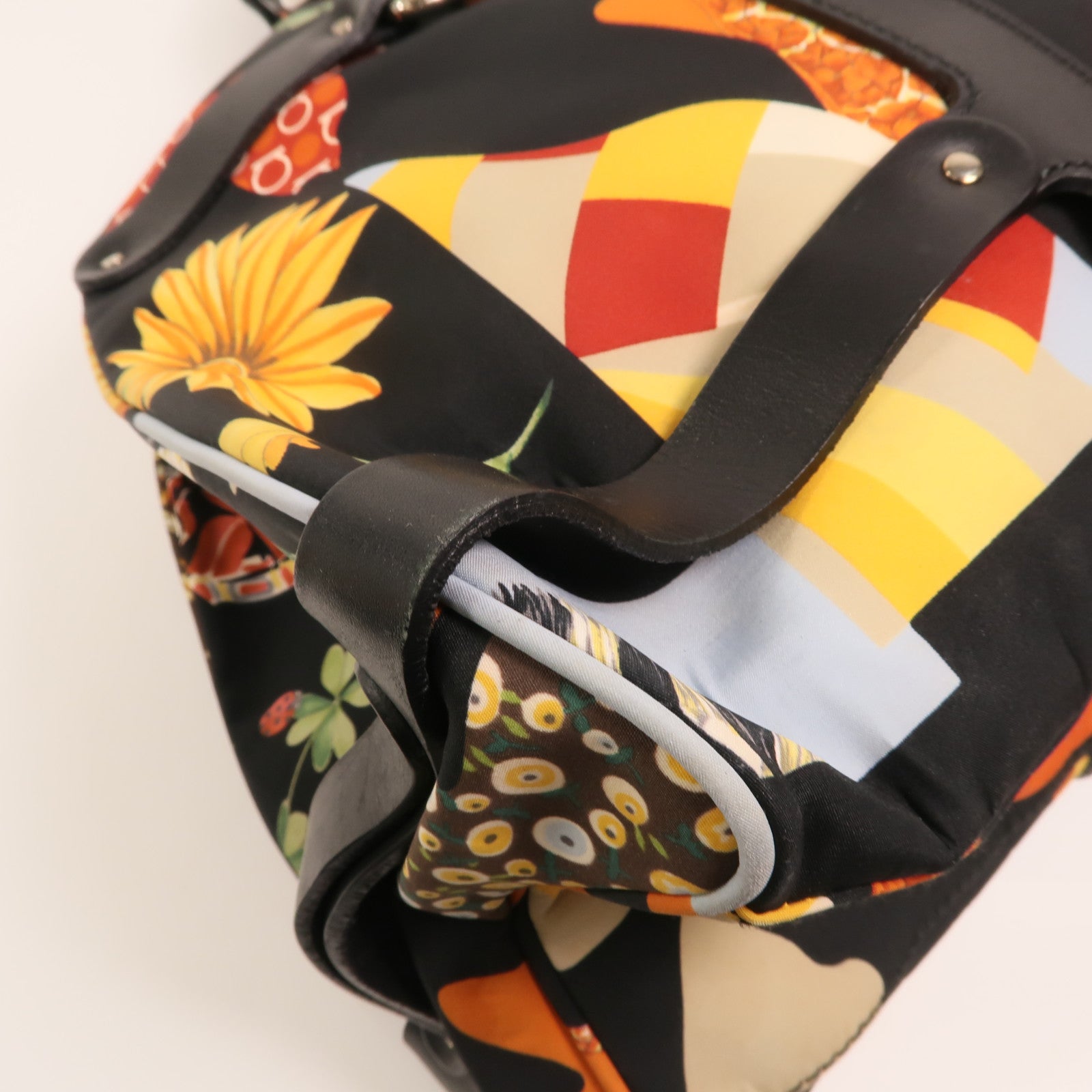 Salvatore Ferragamo 尼龍/牛皮皮革Tote Bag銀扣手挽袋
