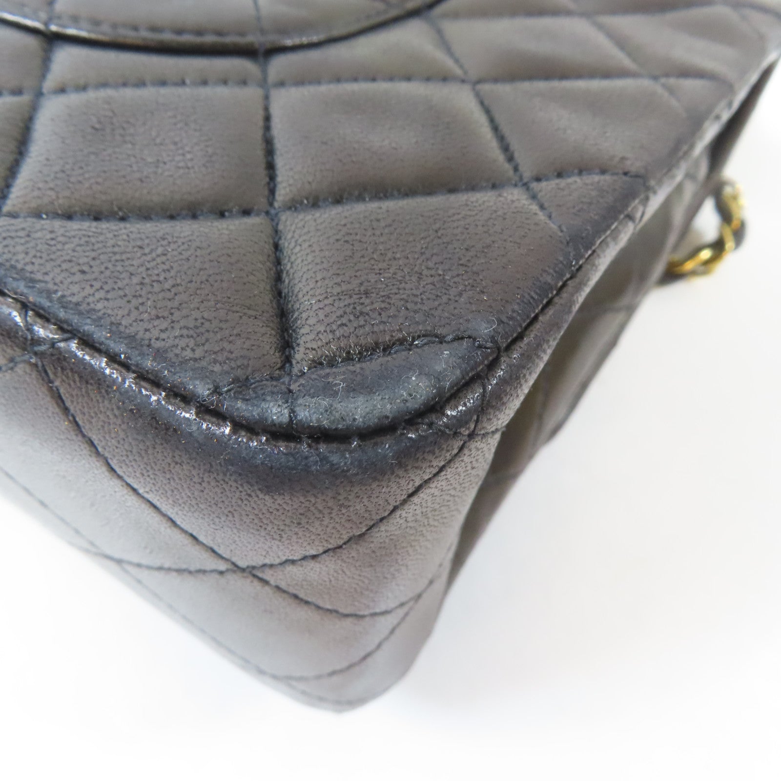 CHANEL 菱格羊皮皮革Vintage Classic 25金扣鏈帶肩背袋黑色