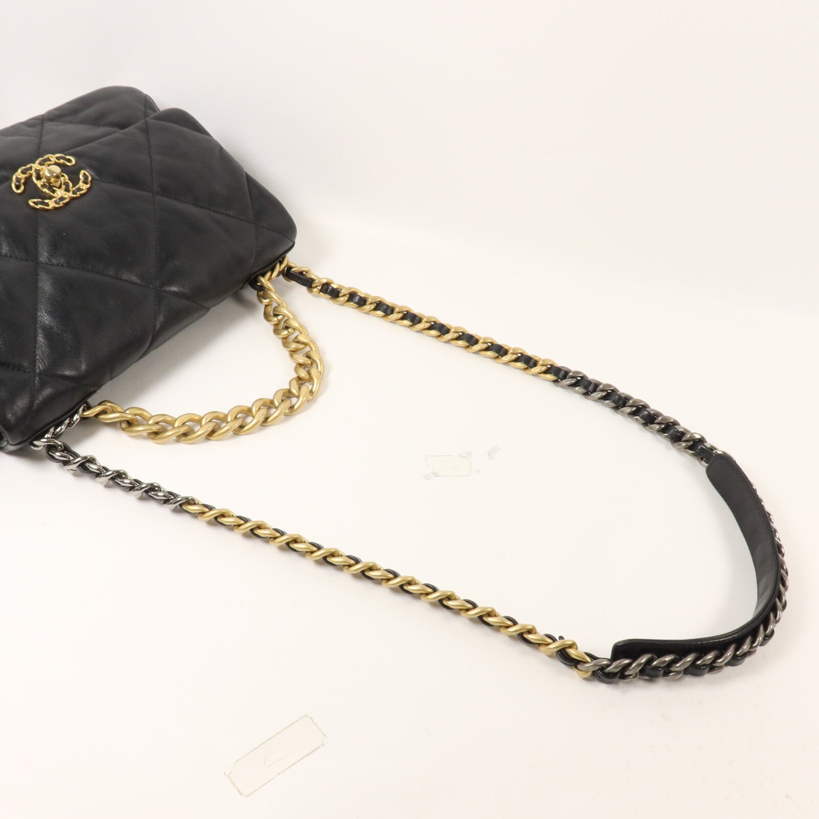 CHANEL 羊皮皮革C19 Large鏈帶手挽肩背兩用袋