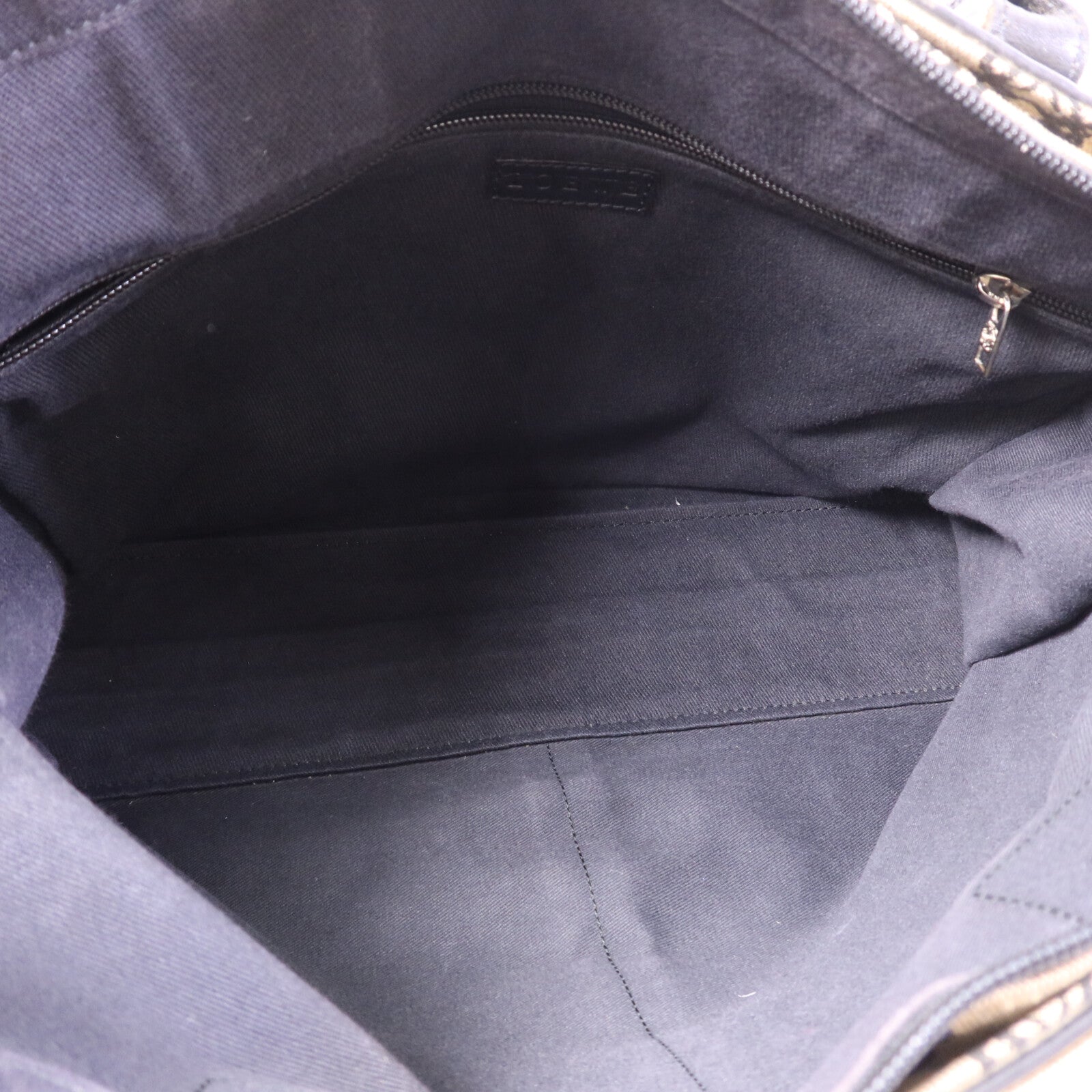 LOEWE 帆布Hand Bag銀扣手挽袋
