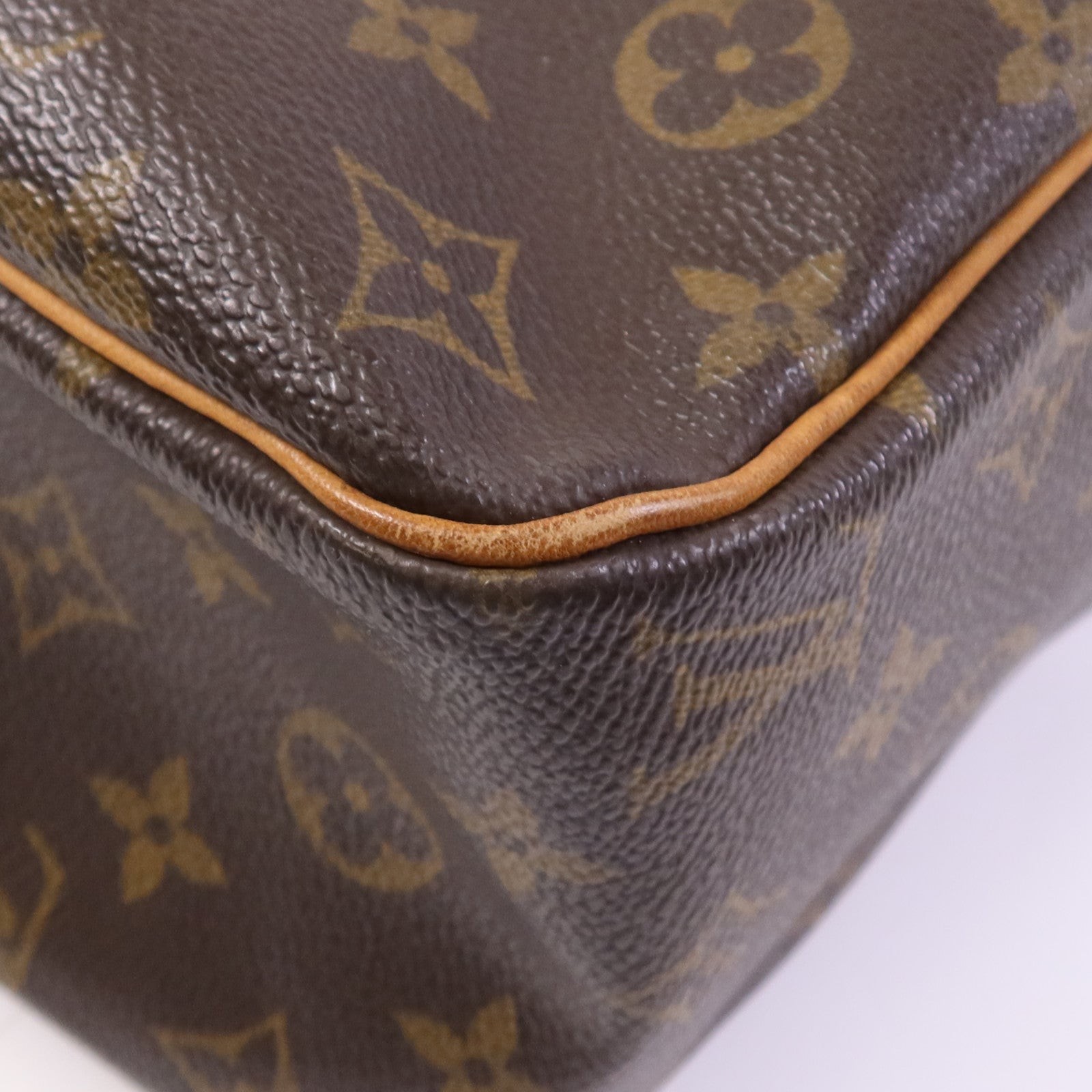 LOUIS VUITTON Monogram Cite GM金扣肩背袋