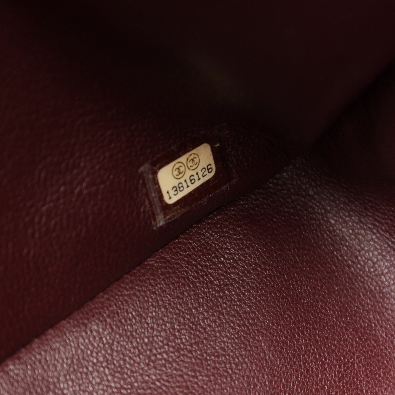CHANEL 羊皮皮革Maxi Classic鏈帶肩背袋