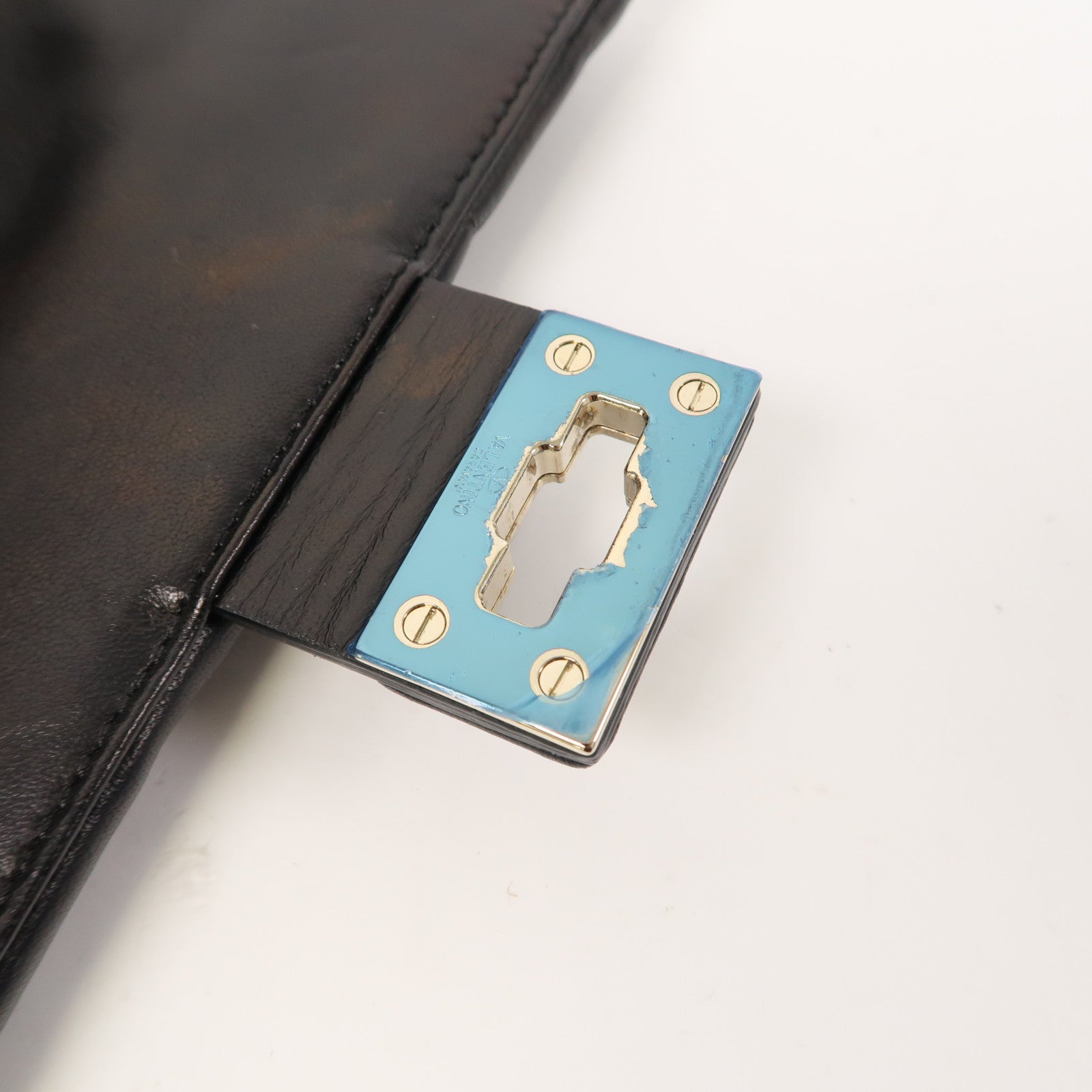 Valentino 牛皮皮革Shoulder Bag金扣鏈帶肩背袋黑色