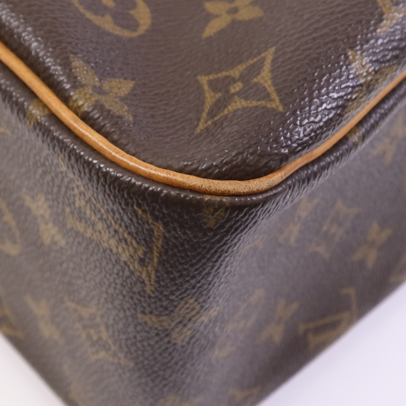 LOUIS VUITTON Monogram Cite GM金扣肩背袋