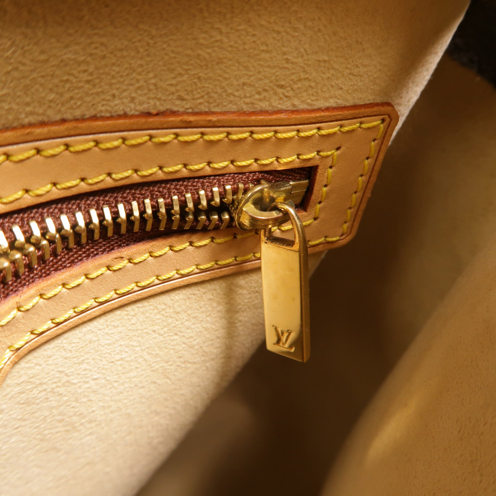 LOUIS VUITTON Monogram Looping GM肩背袋