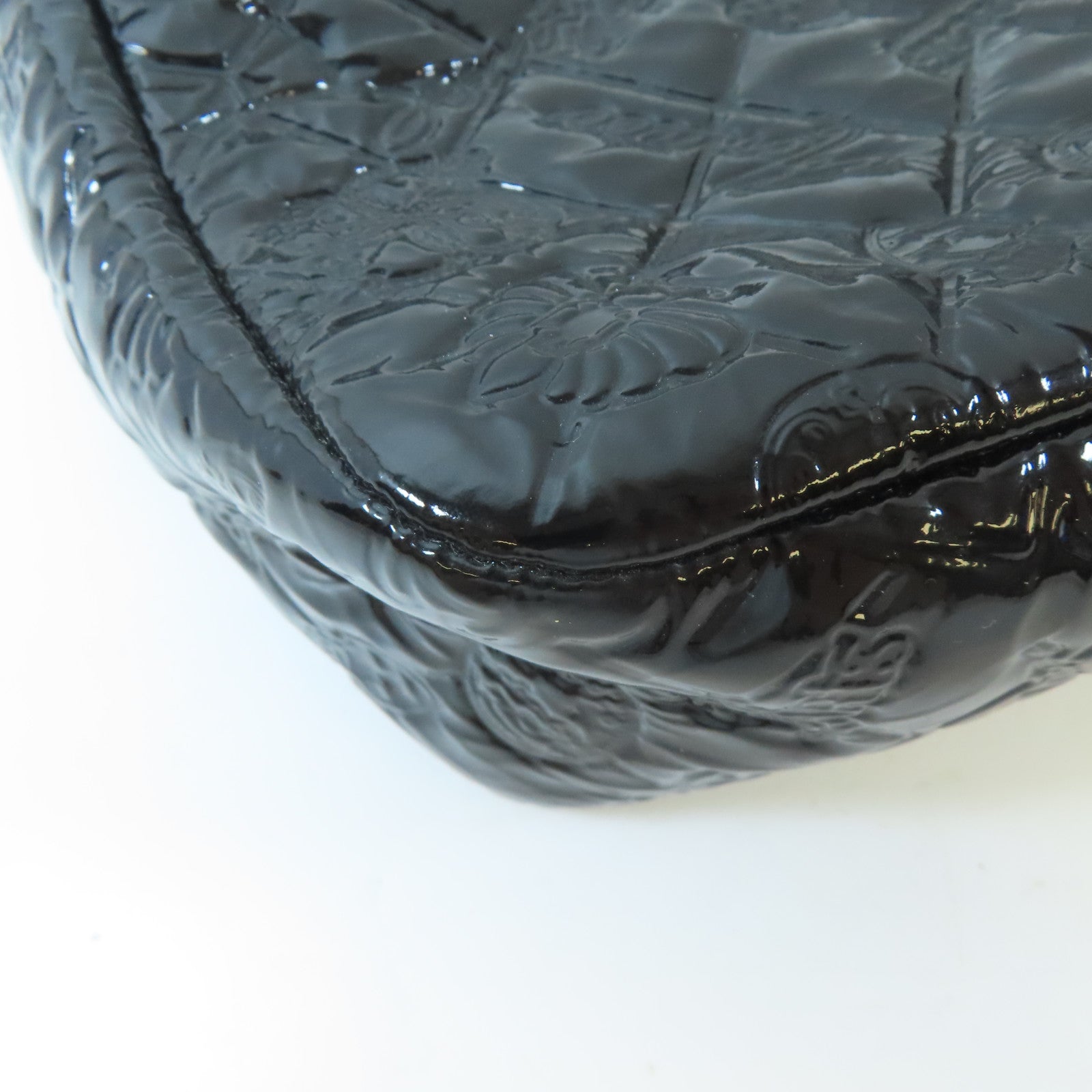 CHANEL 菱格漆皮皮革Chain Shoulder銀扣鏈帶肩背袋黑色