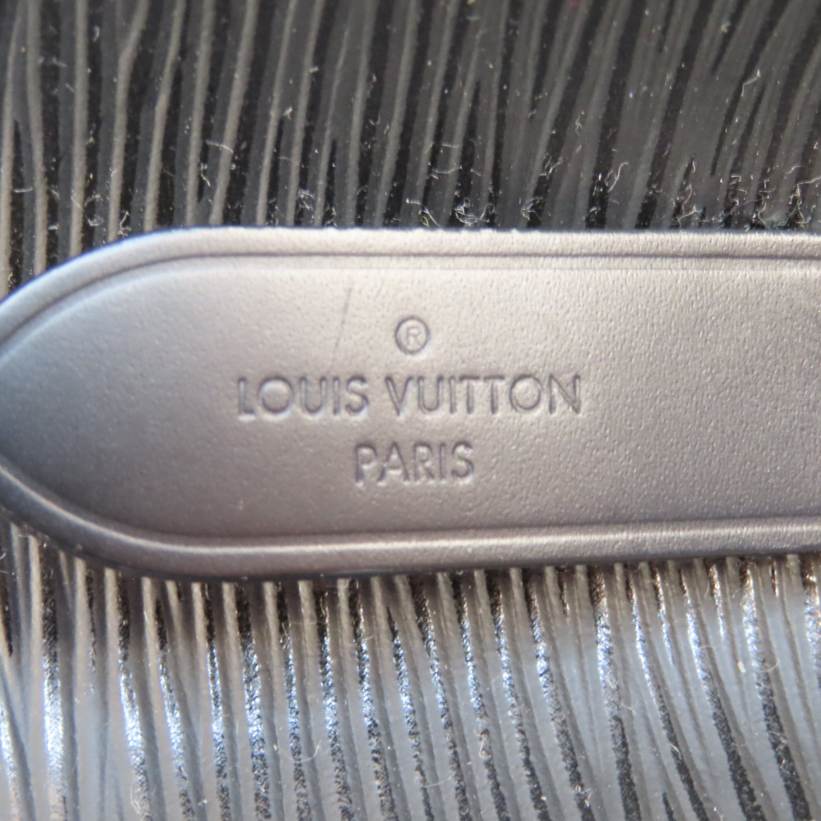LOUIS VUITTON 【激減優惠】Epi Neo Noe MM銀扣手挽肩背兩用袋黑色