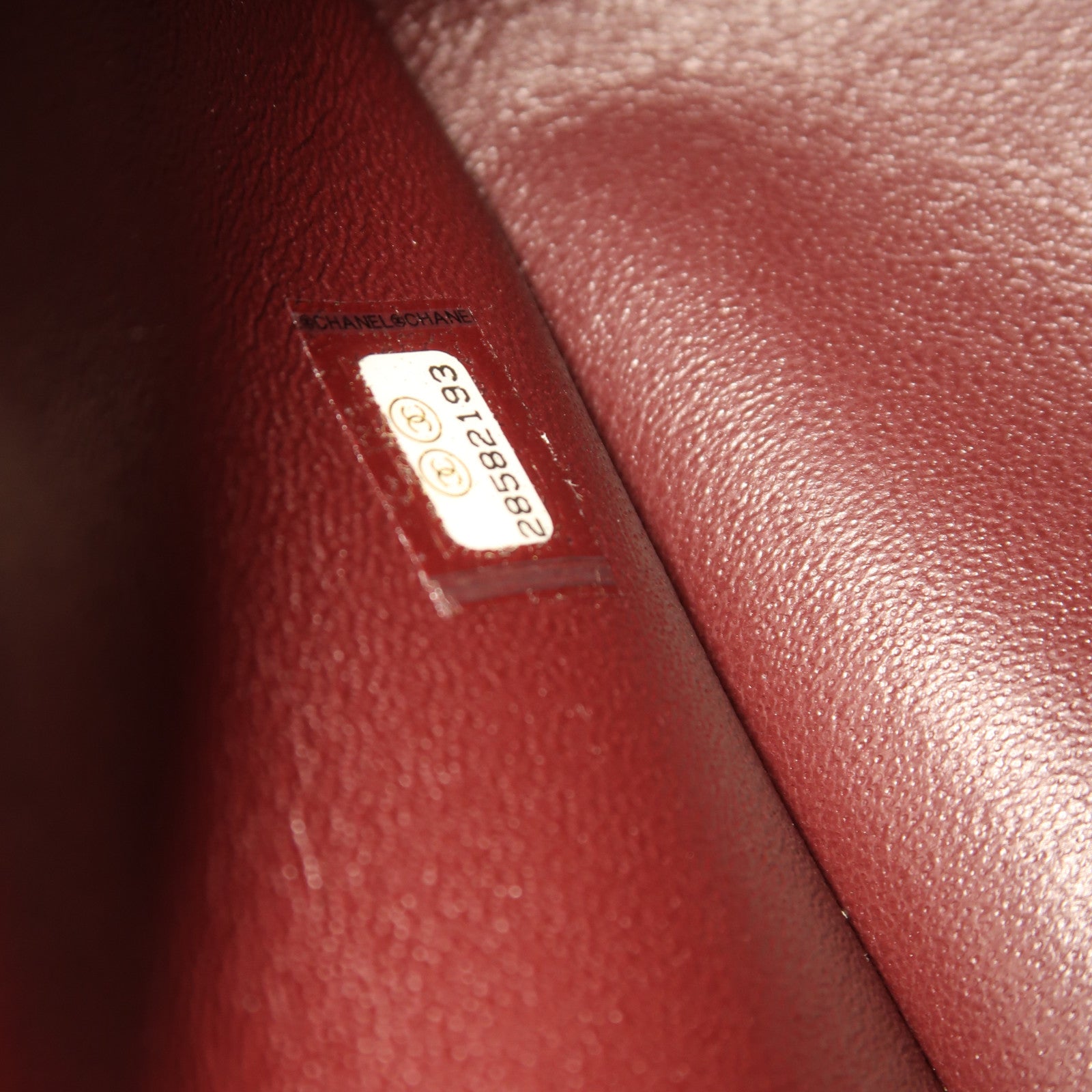 CHANEL 牛皮皮革Maxi Classic銀扣鏈帶肩背袋