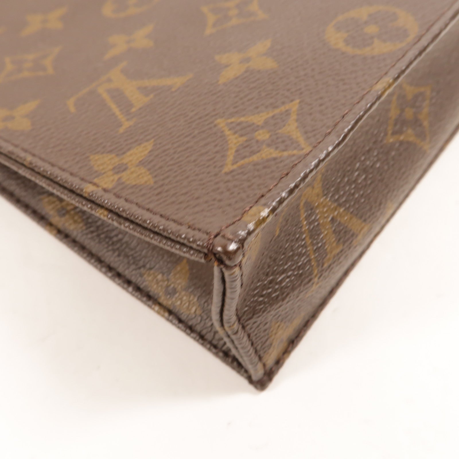 LOUIS VUITTON Monogram Petit Sac Plat金扣手挽肩背兩用袋Monogram Petit Sac Plat金扣手挽肩背兩用袋