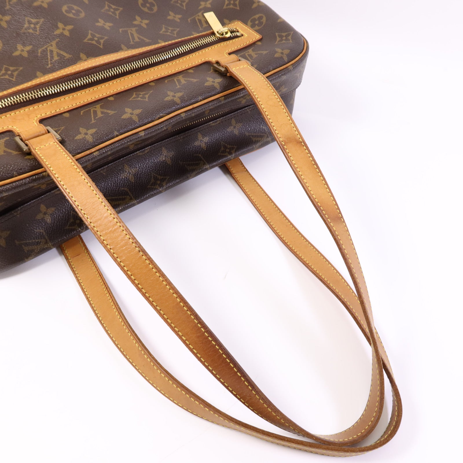 LOUIS VUITTON Monogram Cite GM金扣肩背袋