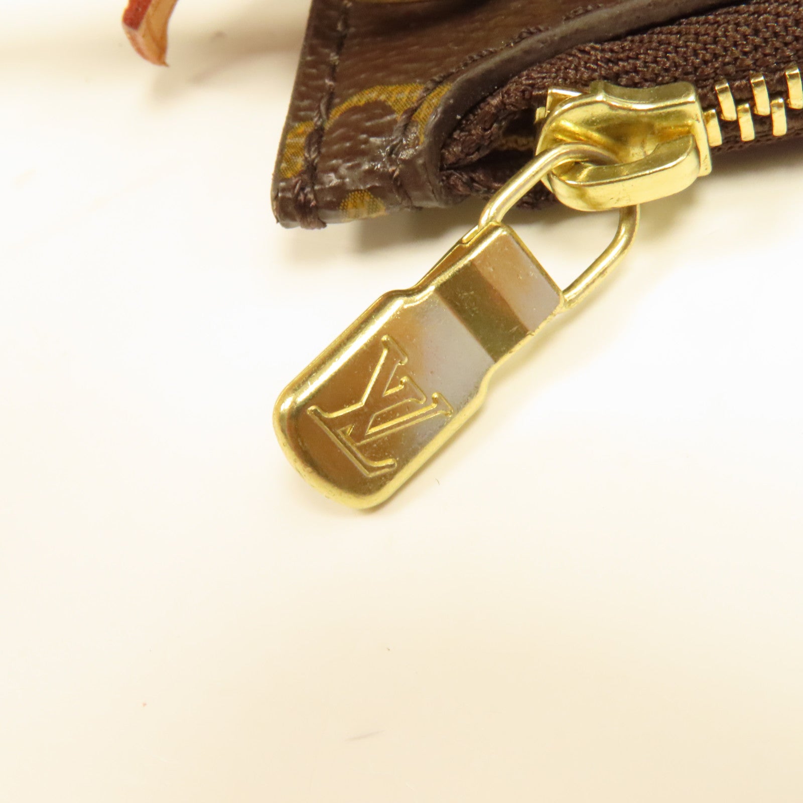 LOUIS VUITTON Monogram Neverfull MM金扣手挽袋啡色