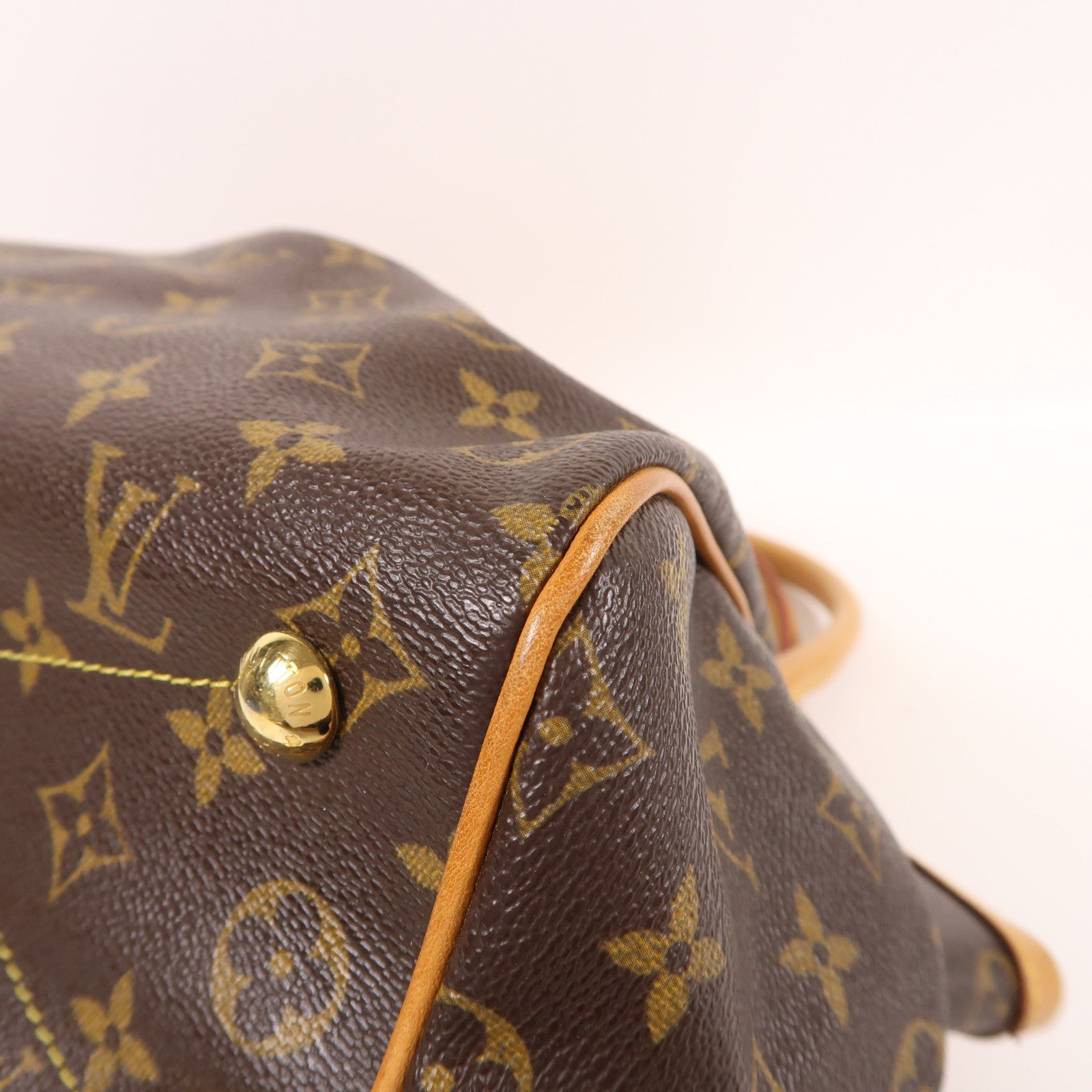 LOUIS VUITTON Monogram Tivoli PM金扣手挽袋棕色
