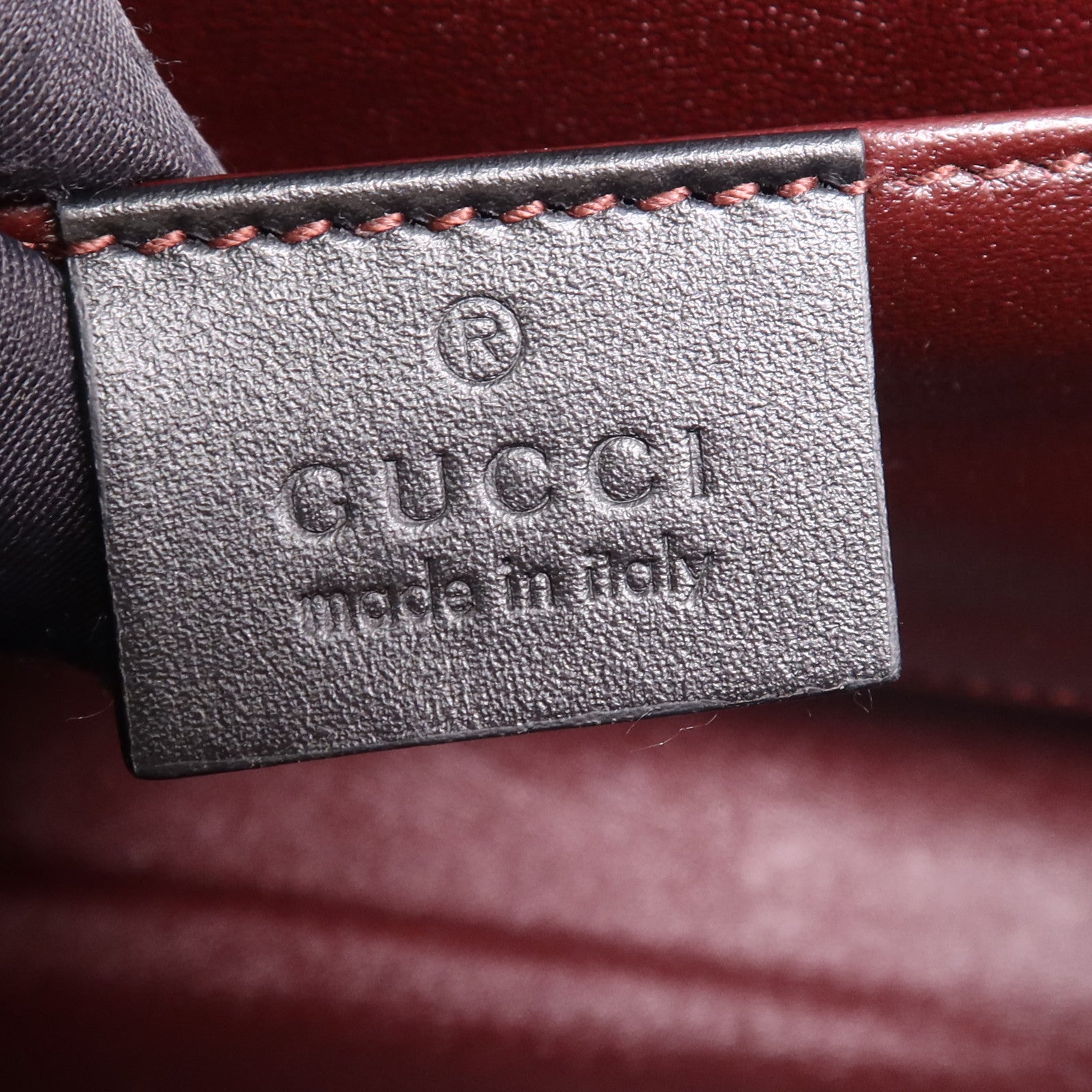 GUCCI 牛皮皮革Chain Shoulder Bag鏈帶肩背袋