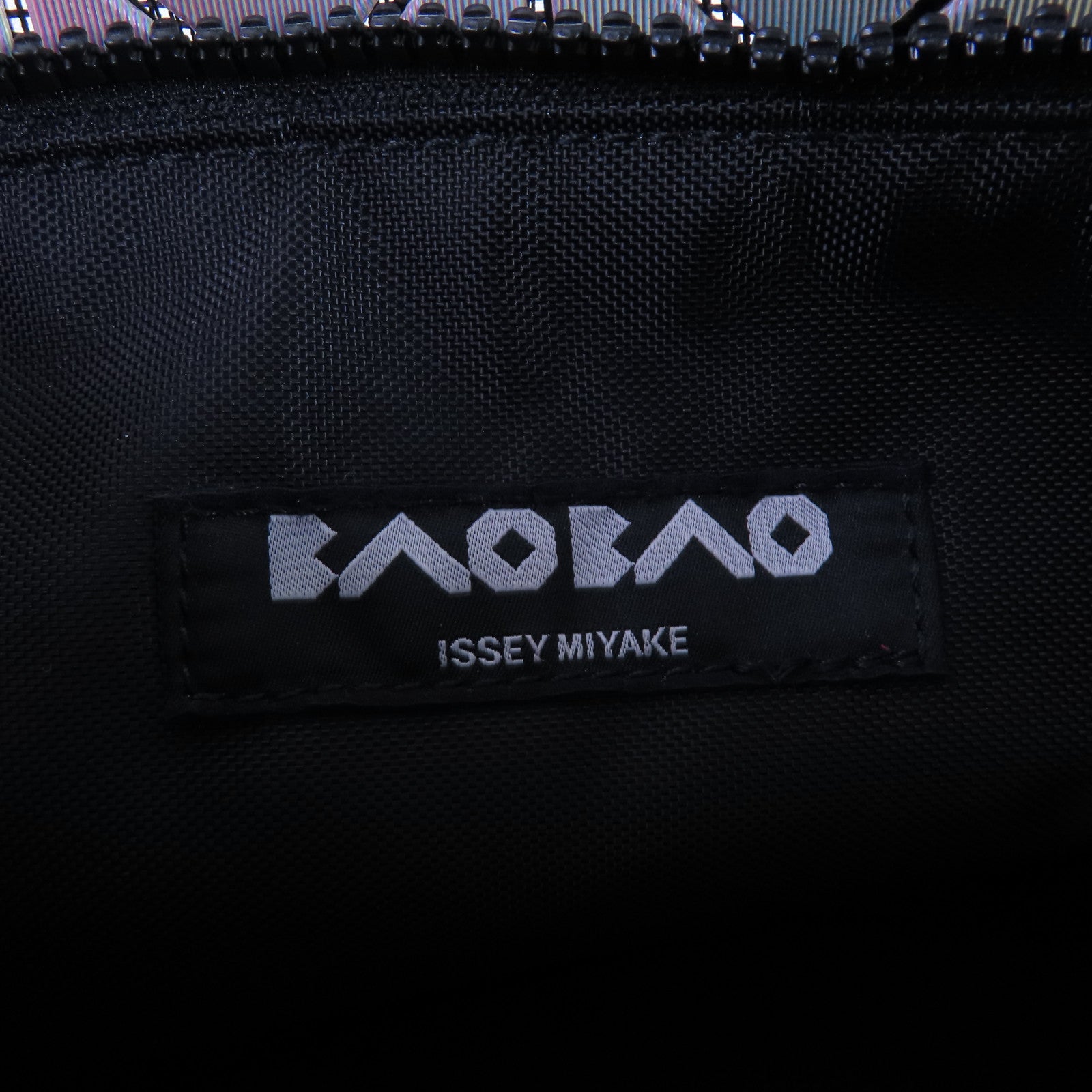 ISSEY MIYAKE PVC Pouch手拿包