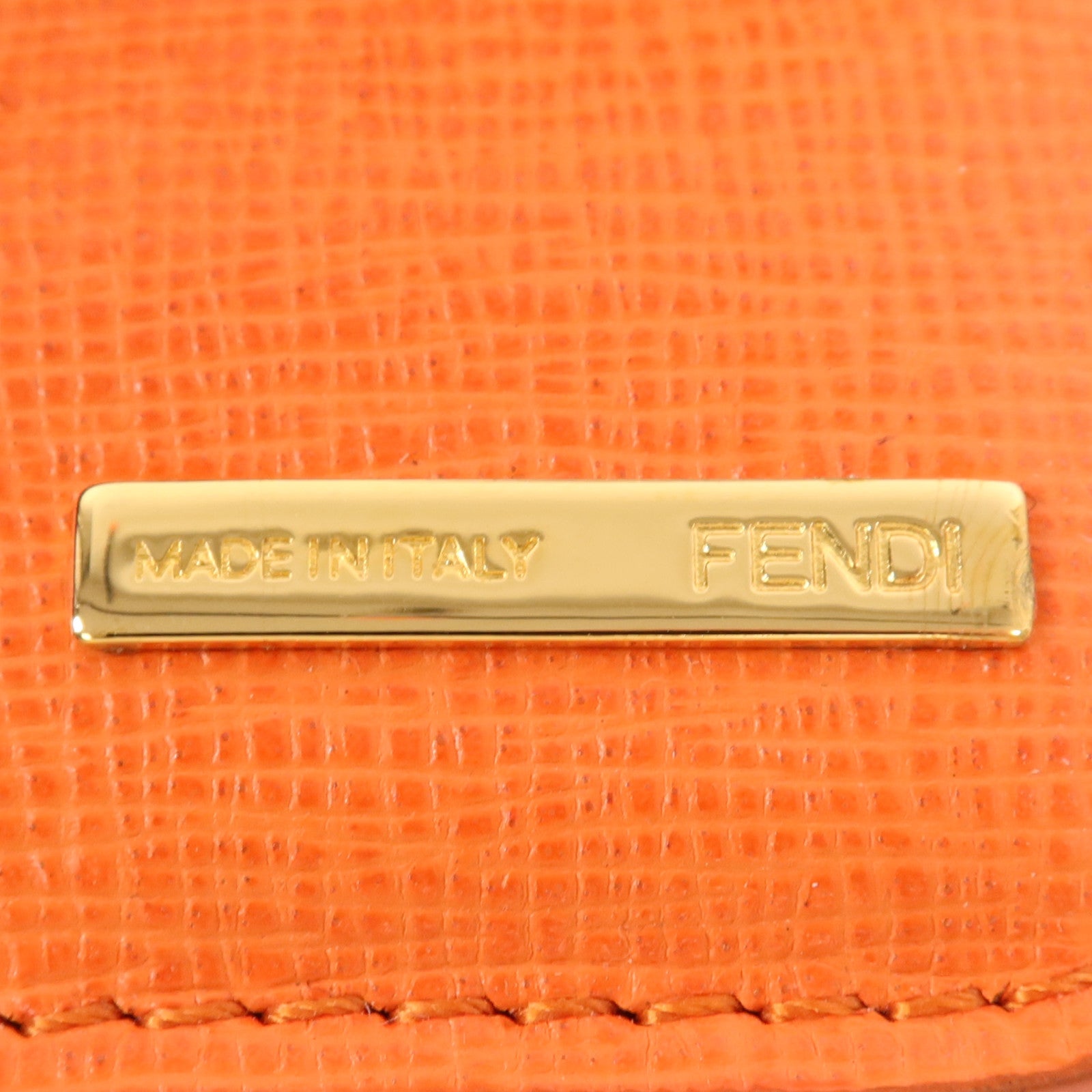FENDI 牛皮皮革Wallet金扣錢包