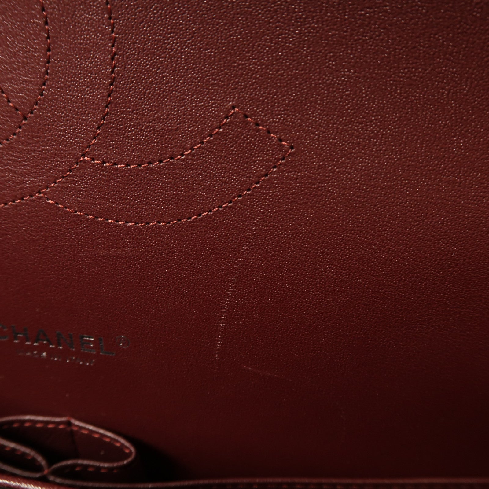 CHANEL 牛皮皮革Maxi Classic銀扣鏈帶肩背袋