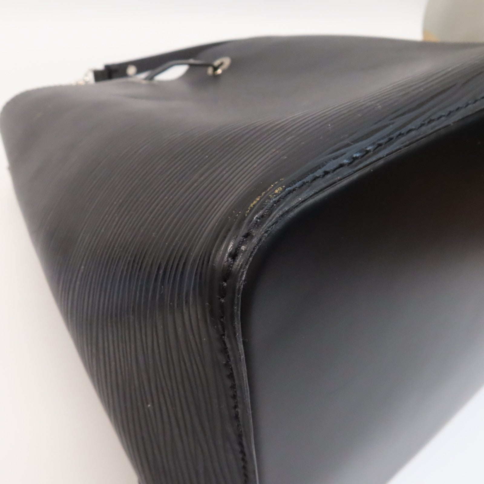 LOUIS VUITTON 【激減優惠】Epi Neo Noe MM銀扣手挽肩背兩用袋黑色