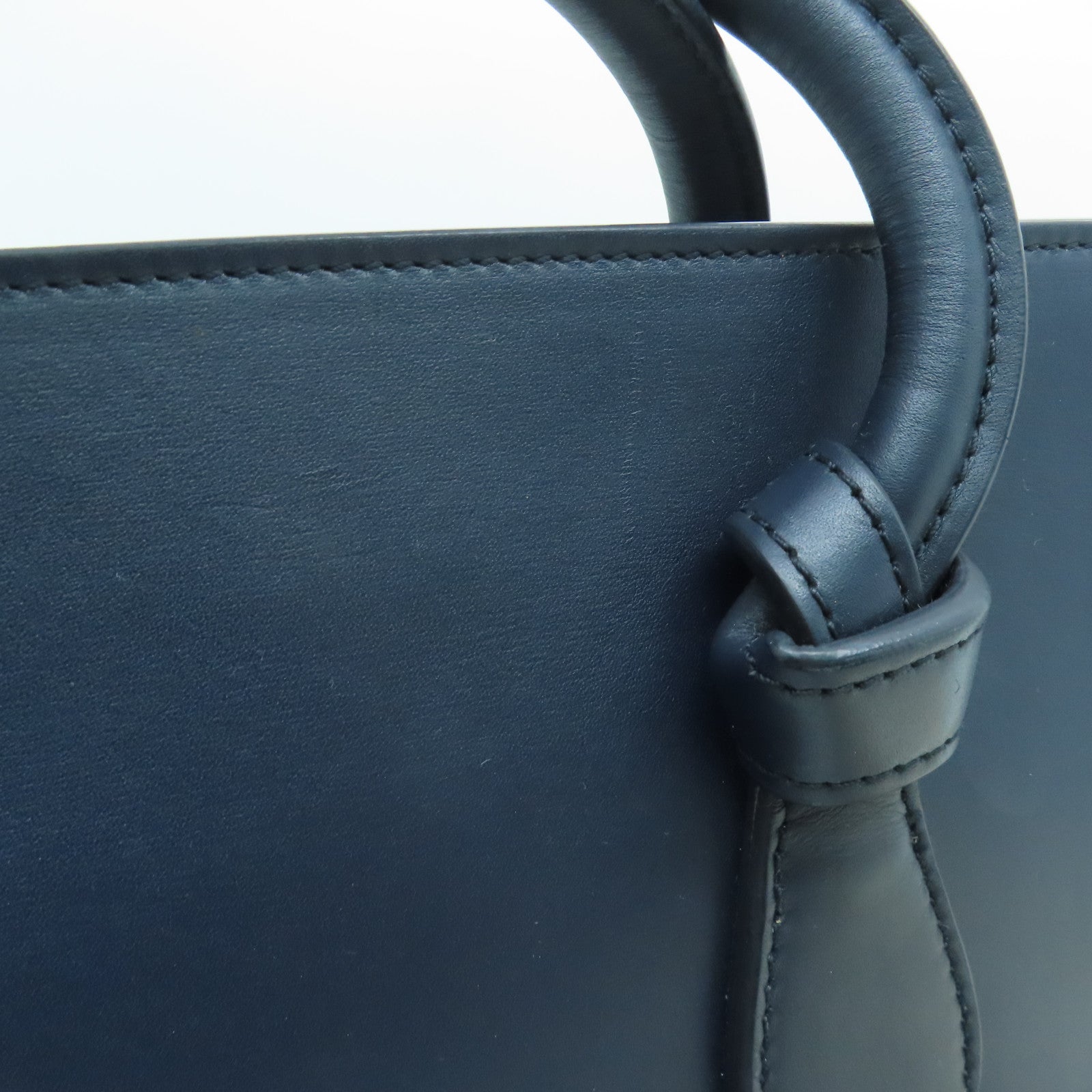 CELINE 牛皮皮革金扣肩背袋深藍色