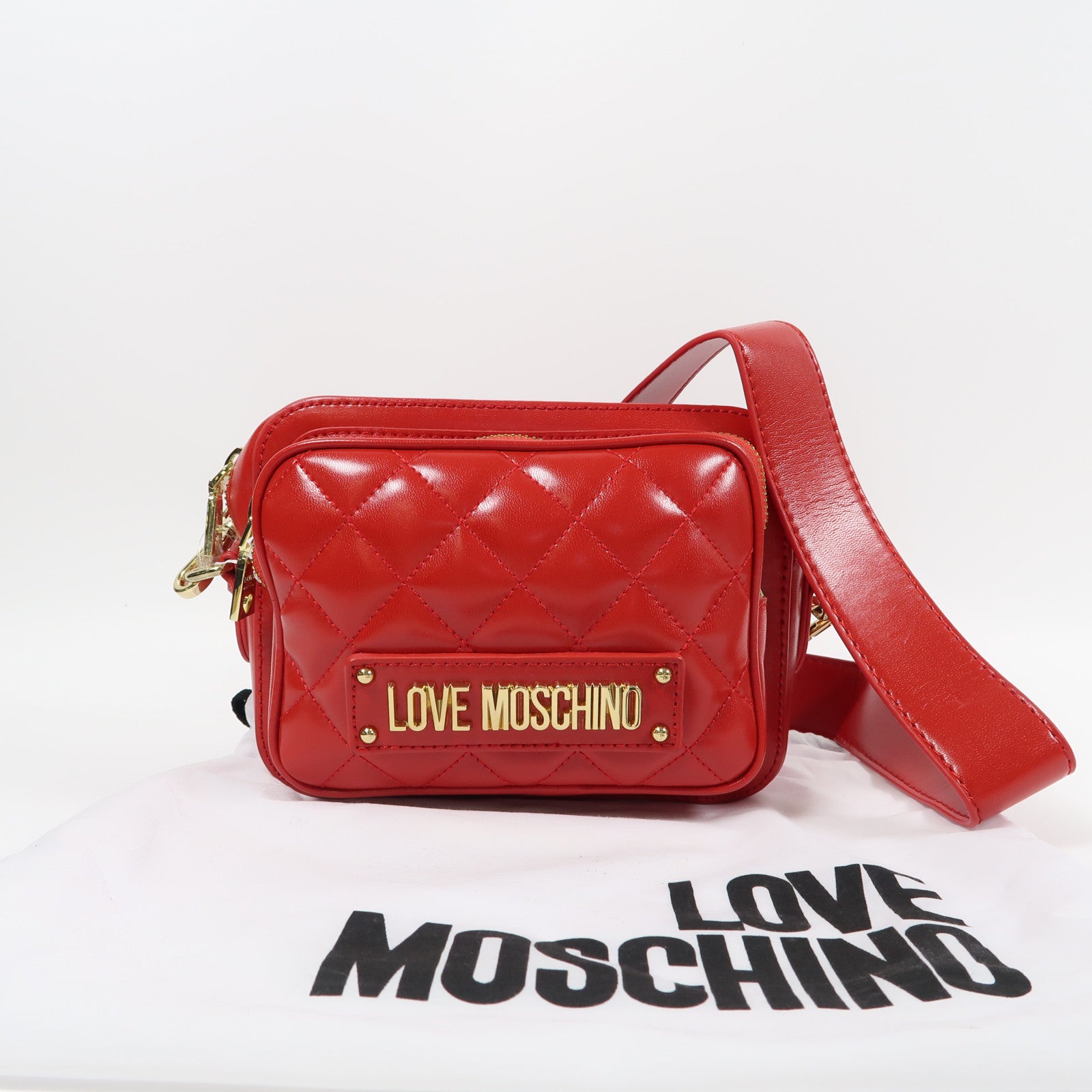 MOSCHINO 【激減優惠】菱格塗層帆布Shoudler Bag金扣肩背袋紅色