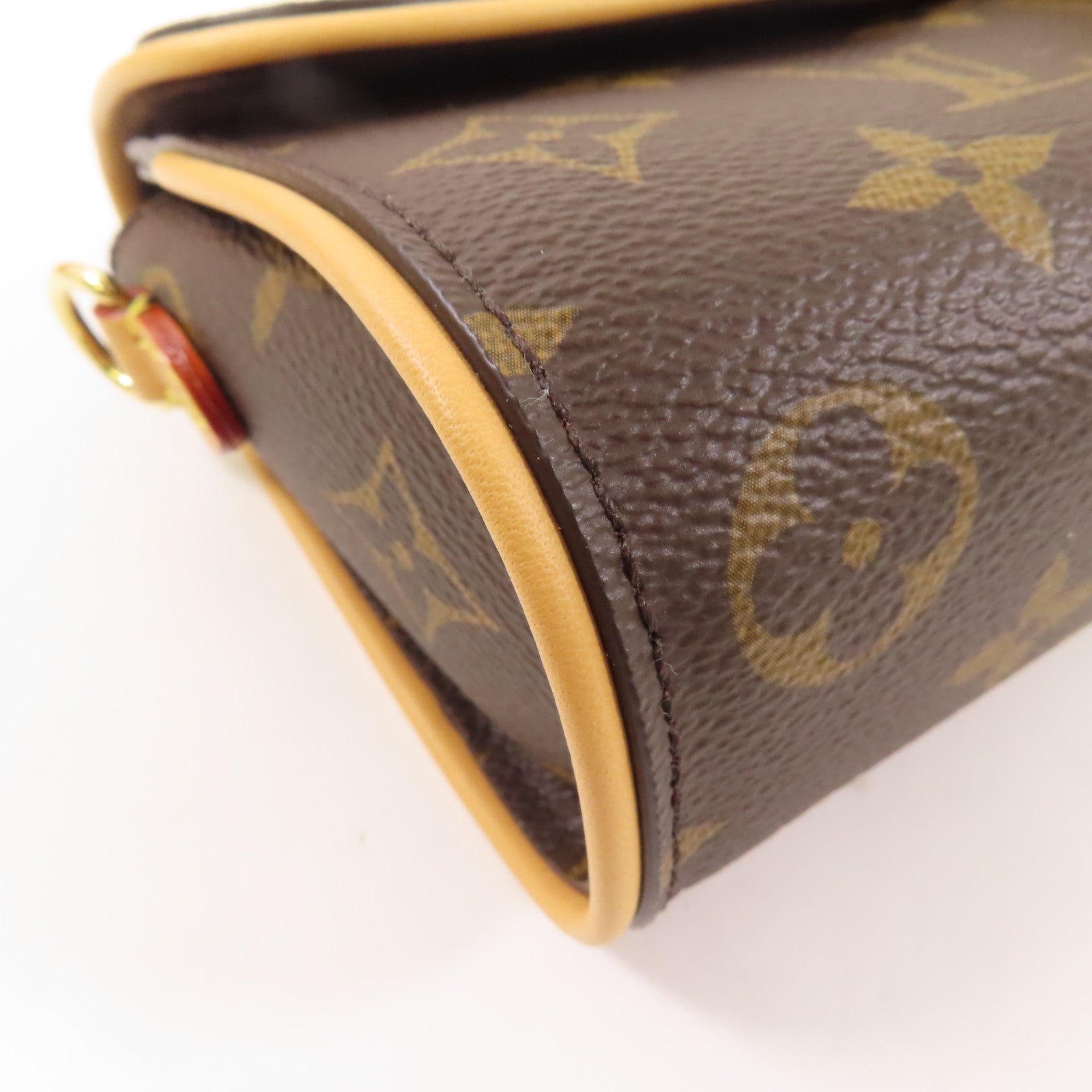 LOUIS VUITTON Monogram Pochette Camille金扣手挽肩背兩用袋