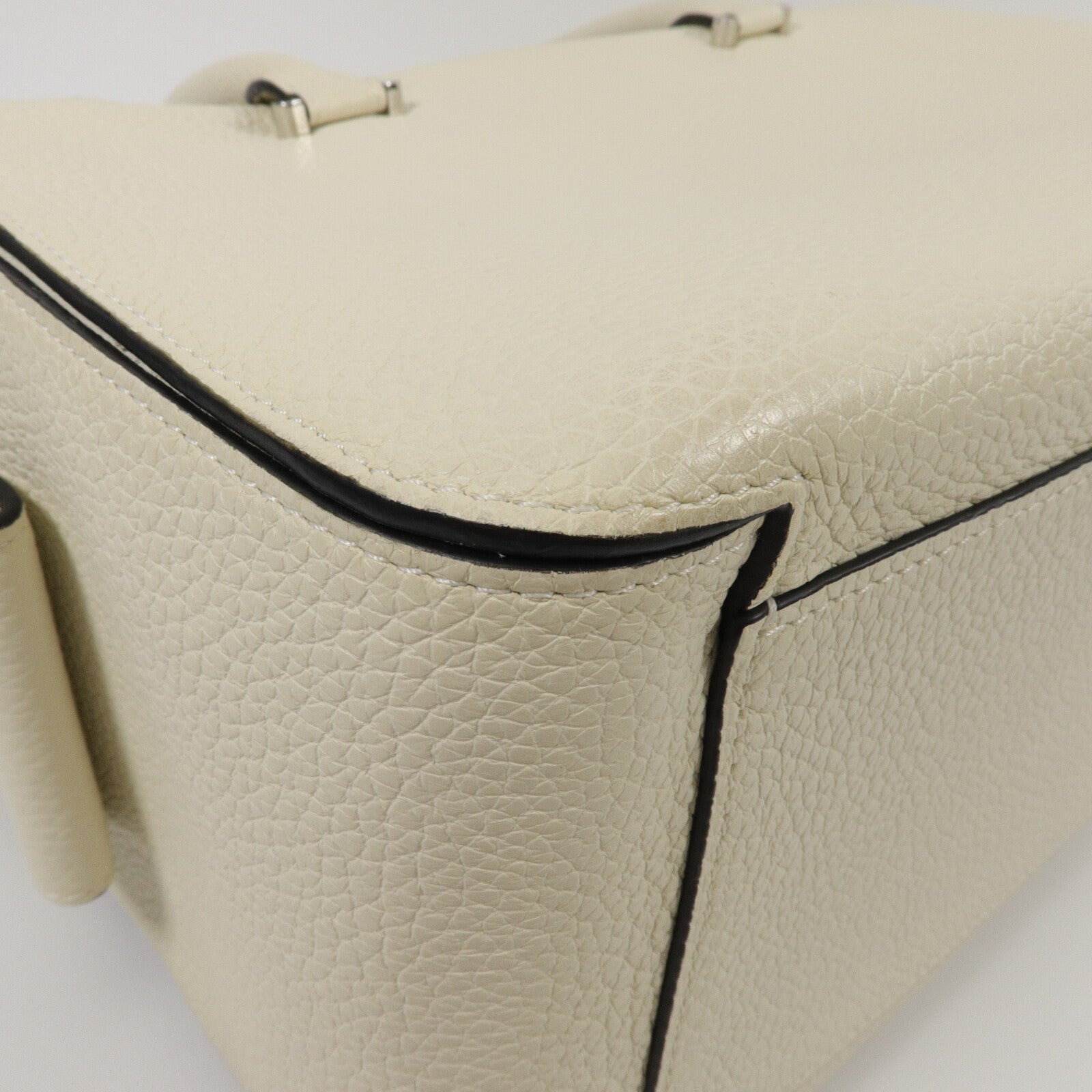Delvaux 牛皮皮革Cool Box GM手挽肩背兩用袋