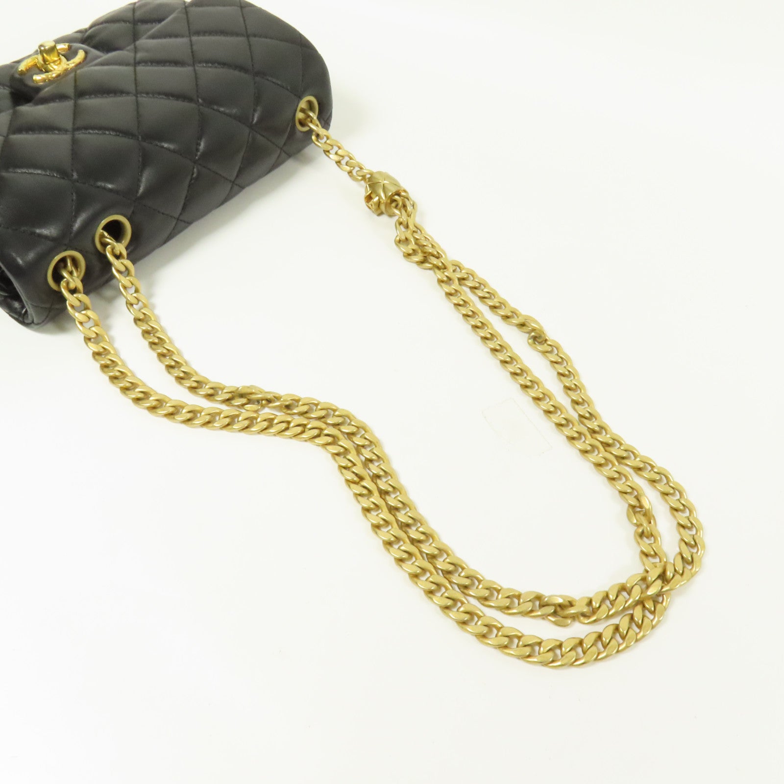 CHANEL 羊皮皮革Chain Shoulder金扣鏈帶肩背袋