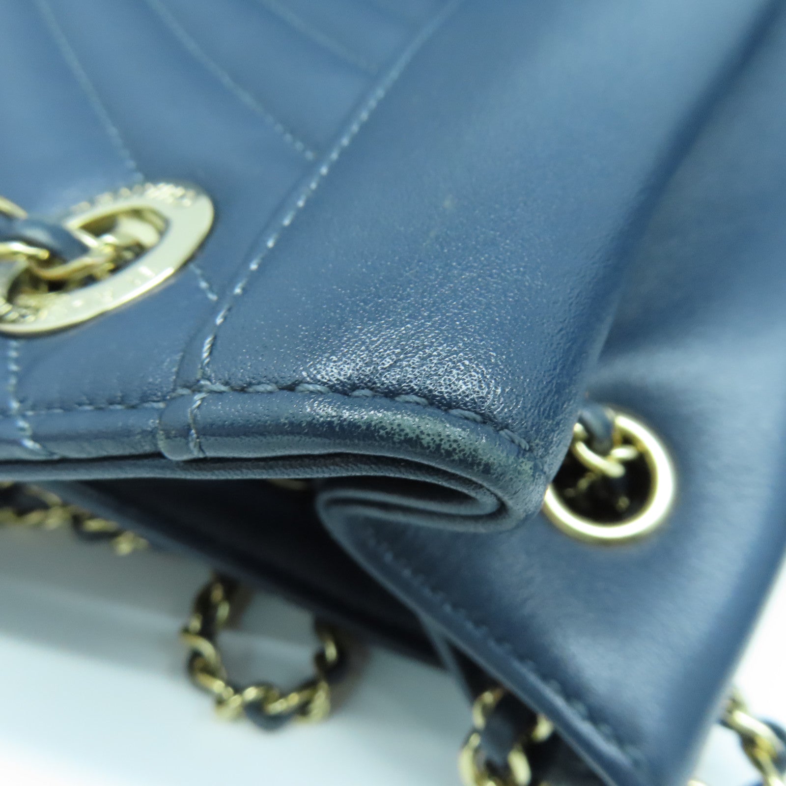 CHANEL 【激減優惠】斜紋牛皮皮革Drawstring Bag金扣鏈帶肩背袋深藍色