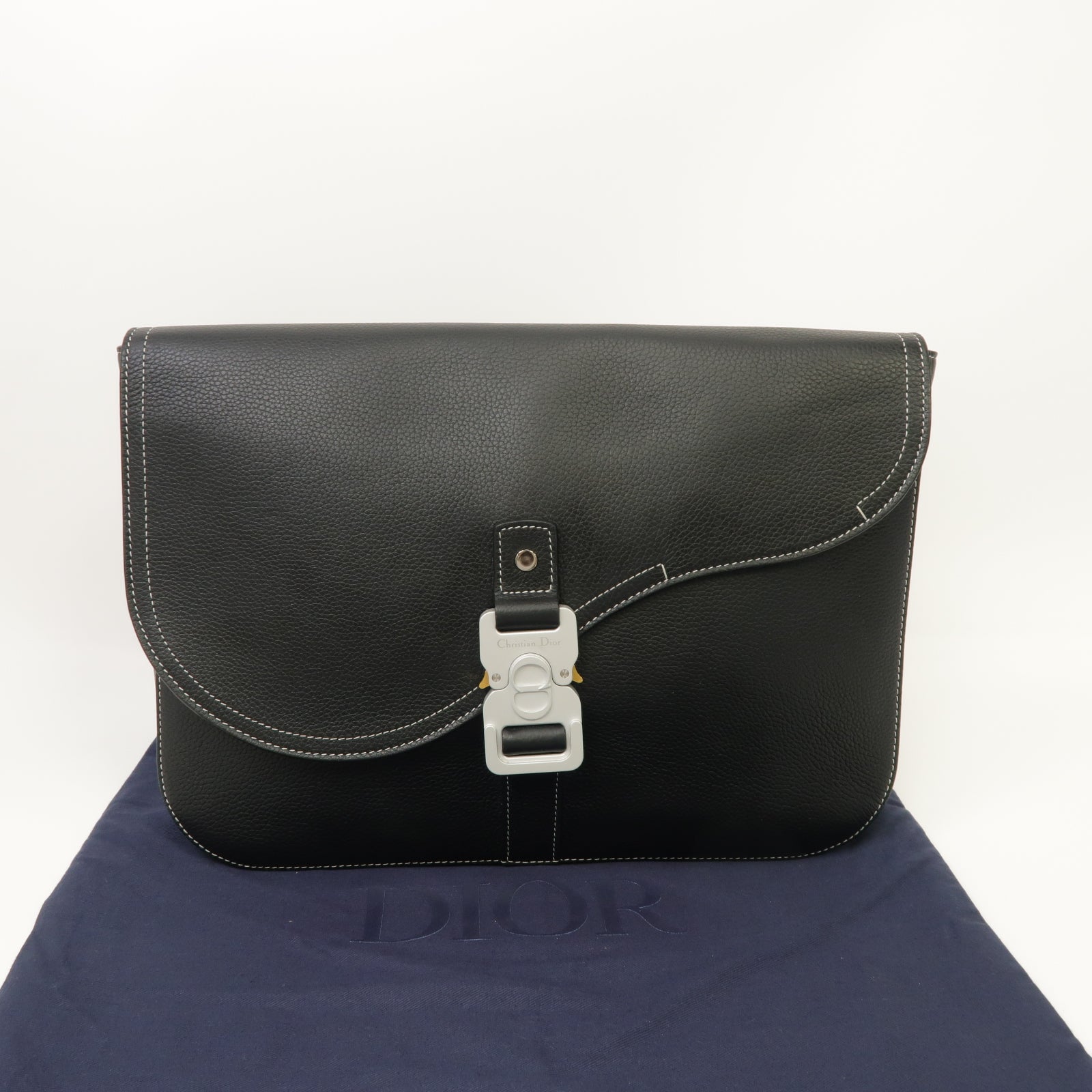 Dior 牛皮皮革Saddle A4 Pouch銀扣手拿包黑色