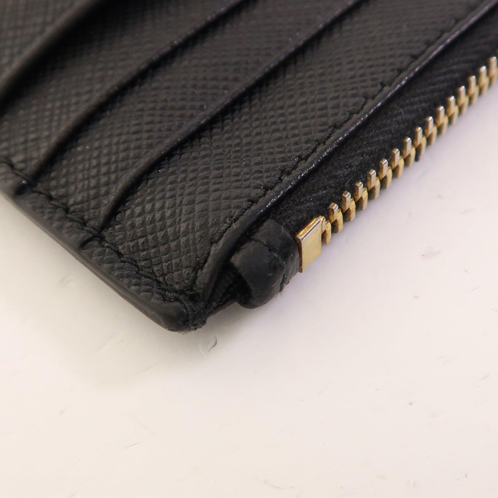PRADA 牛皮皮革Coin Case金扣零錢包