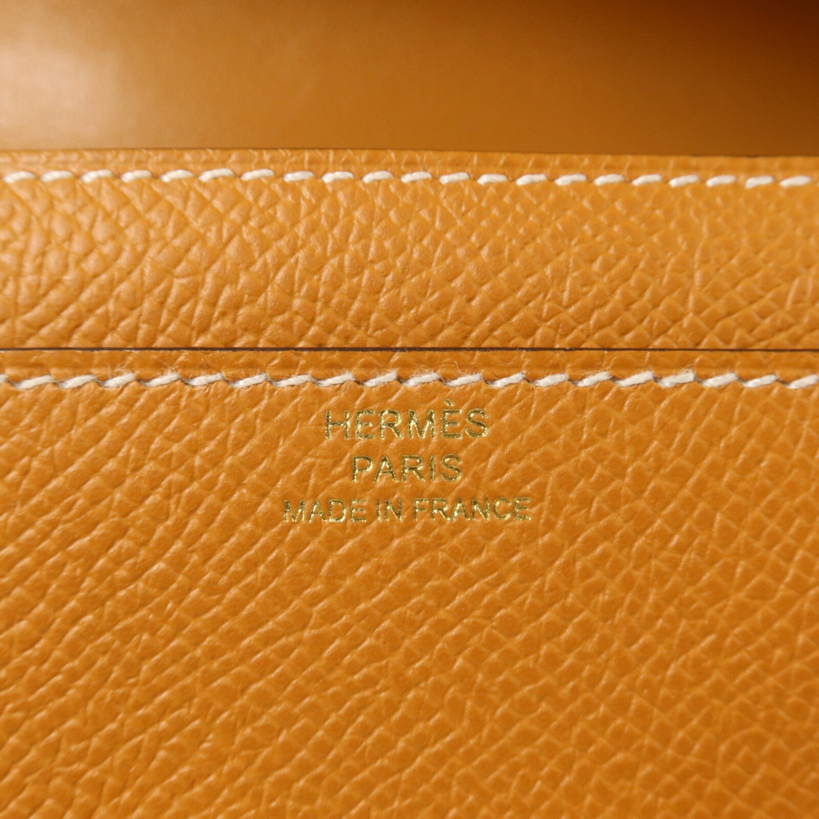 HERMES Epsom皮革Constance To Go肩背袋Gold