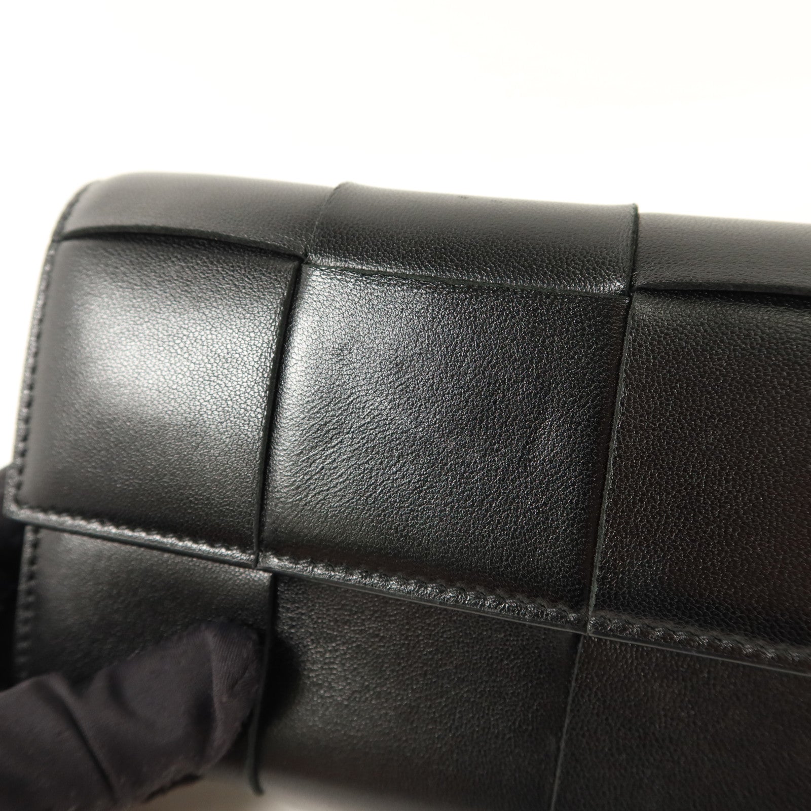 BOTTEGA VENETA 牛皮皮革Cassette長錢包