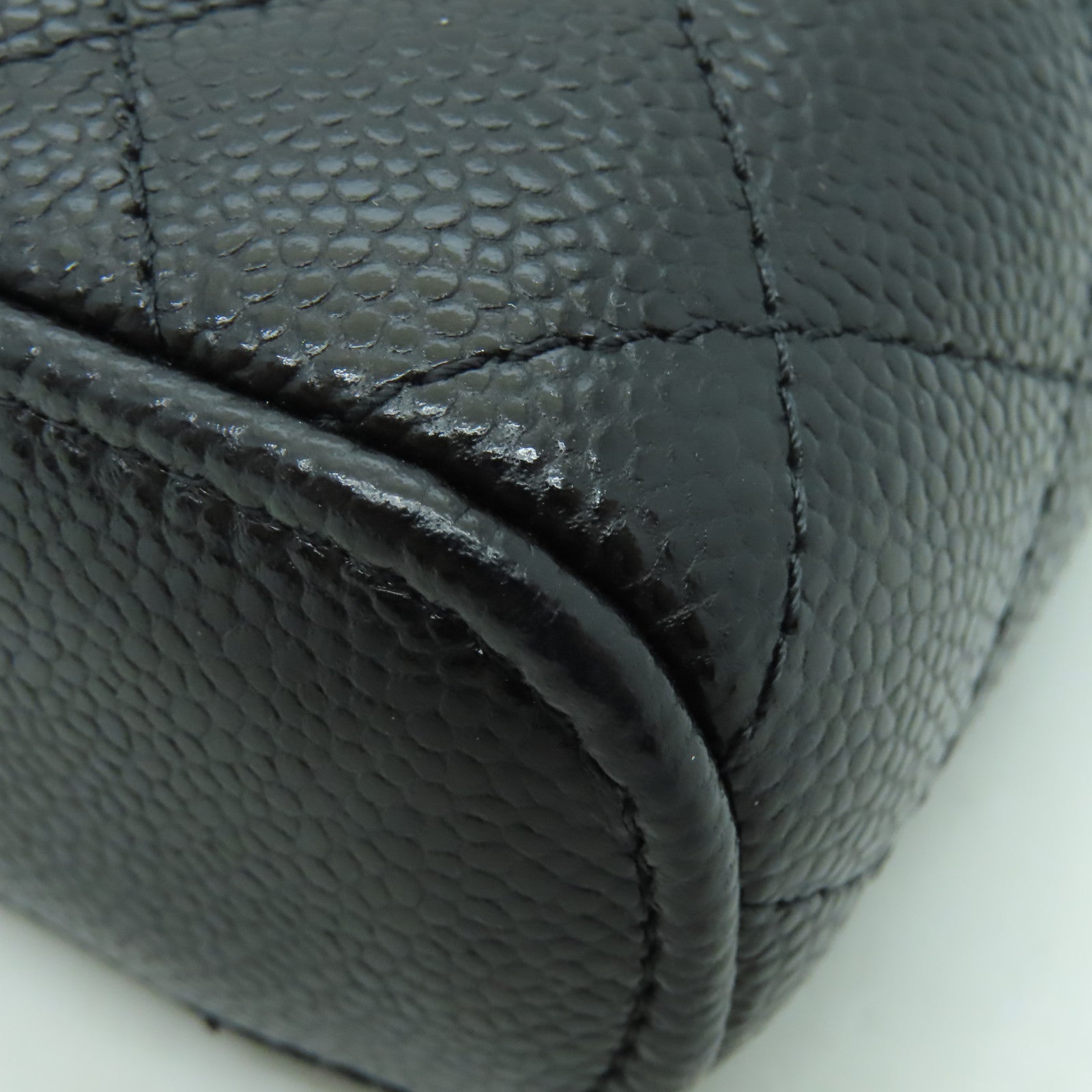 CHANEL 【激減優惠】菱格Caviar皮革Chain Shoulder金扣鏈帶肩背袋黑色