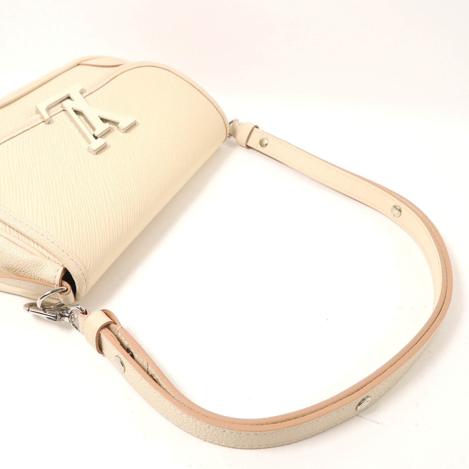 LOUIS VUITTON Epi Buci銀扣肩背袋米色