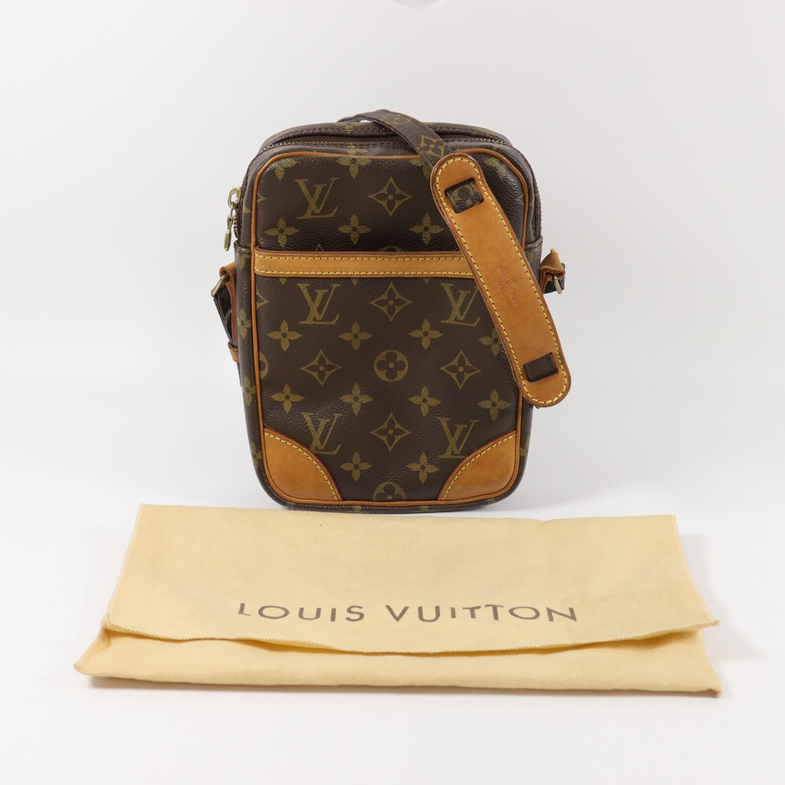 LOUIS VUITTON Monogram Danube肩背袋