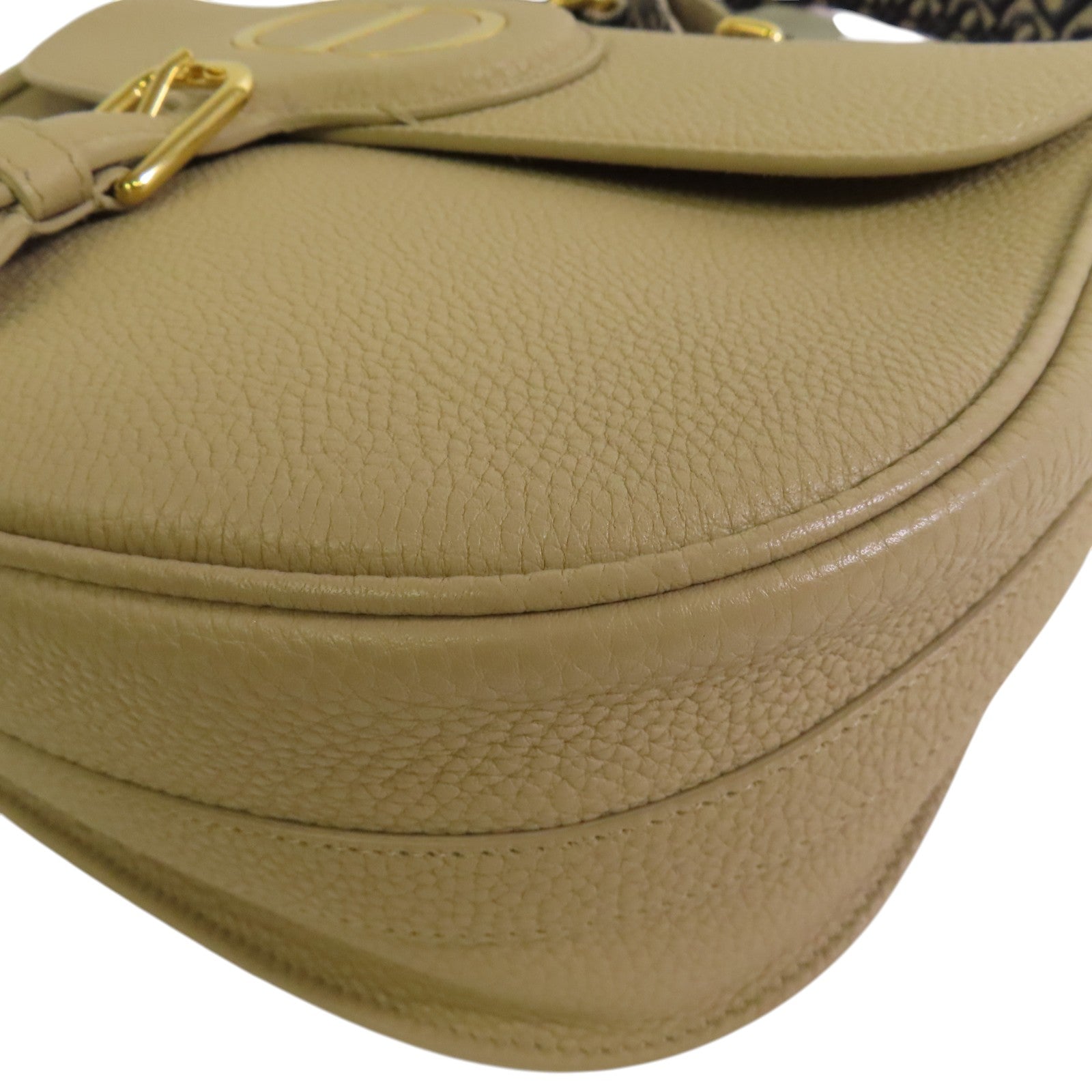 Dior 牛皮皮革Bobby Large金扣肩背袋