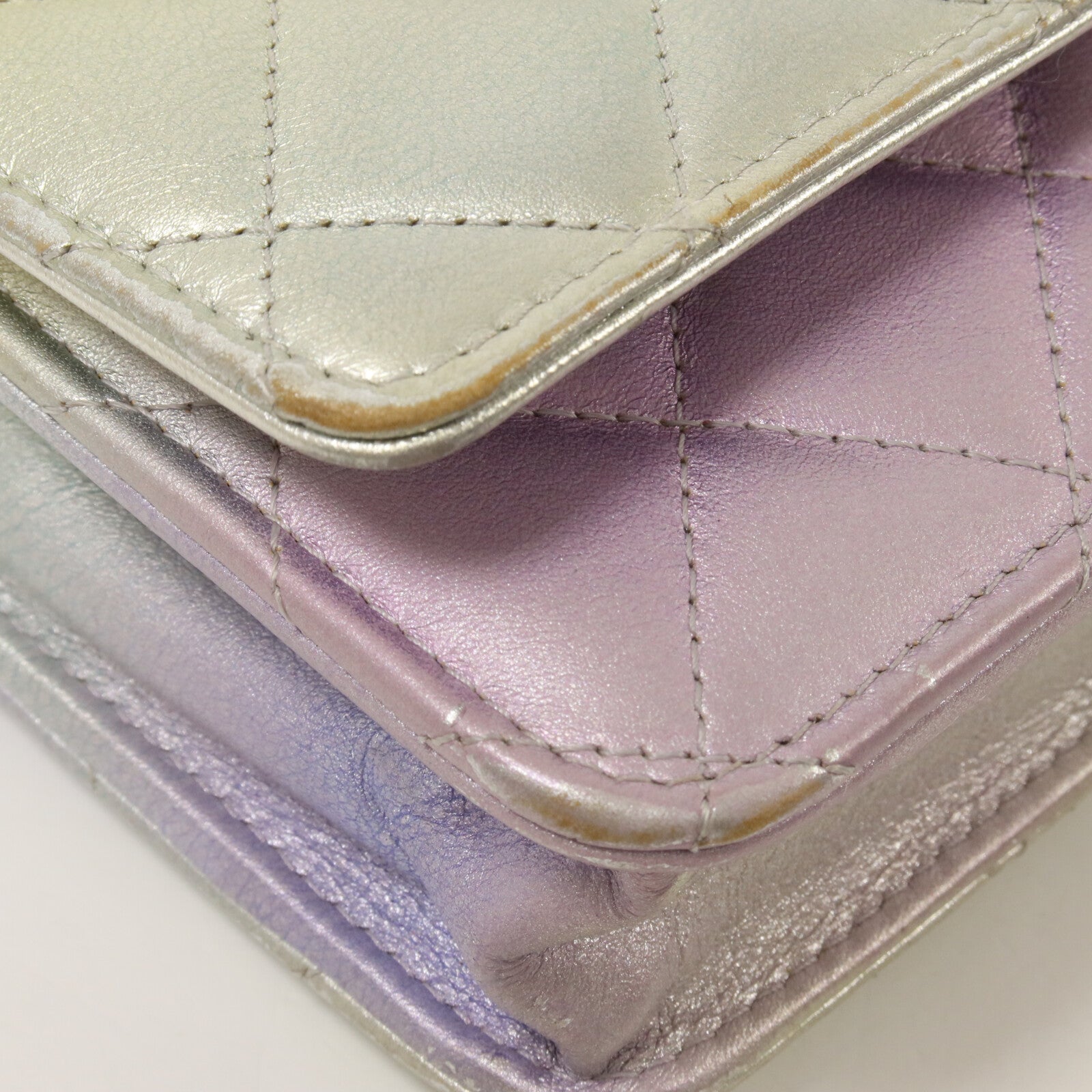 CHANEL 牛皮皮革WOC Wallet On Chain鏈帶肩背袋