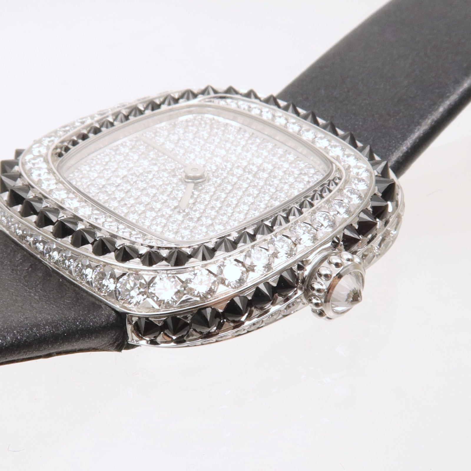 CARTIER Coussin De白金/鑽石手錶石英機芯黑色