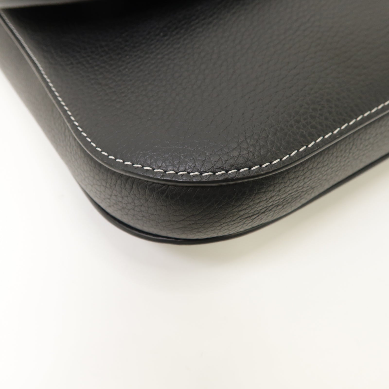 Dior 牛皮皮革Saddle A4 Pouch銀扣手拿包黑色